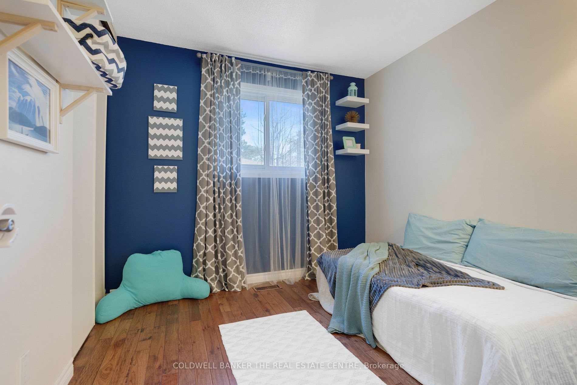 35 Dorcas Ave