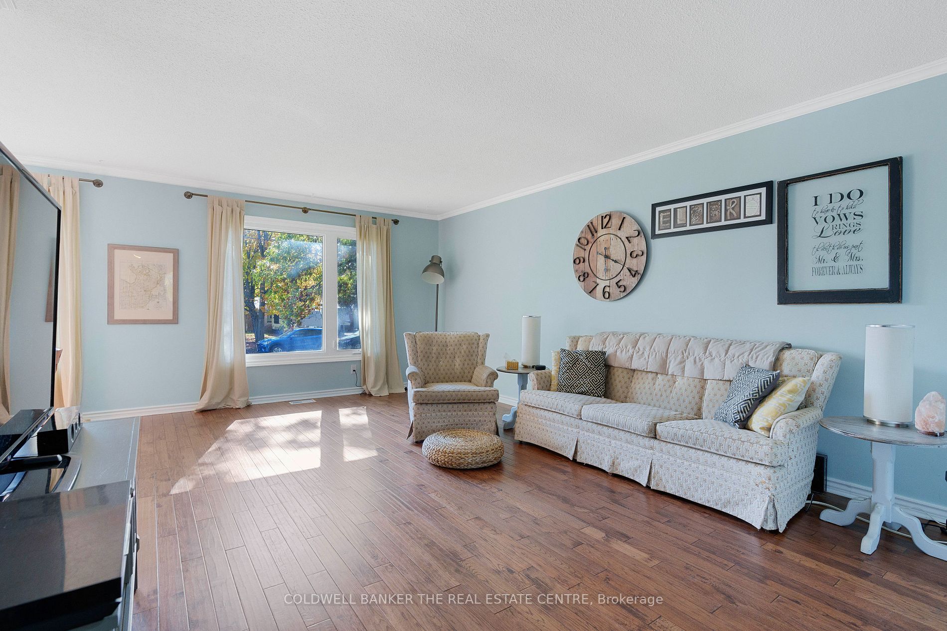 35 Dorcas Ave