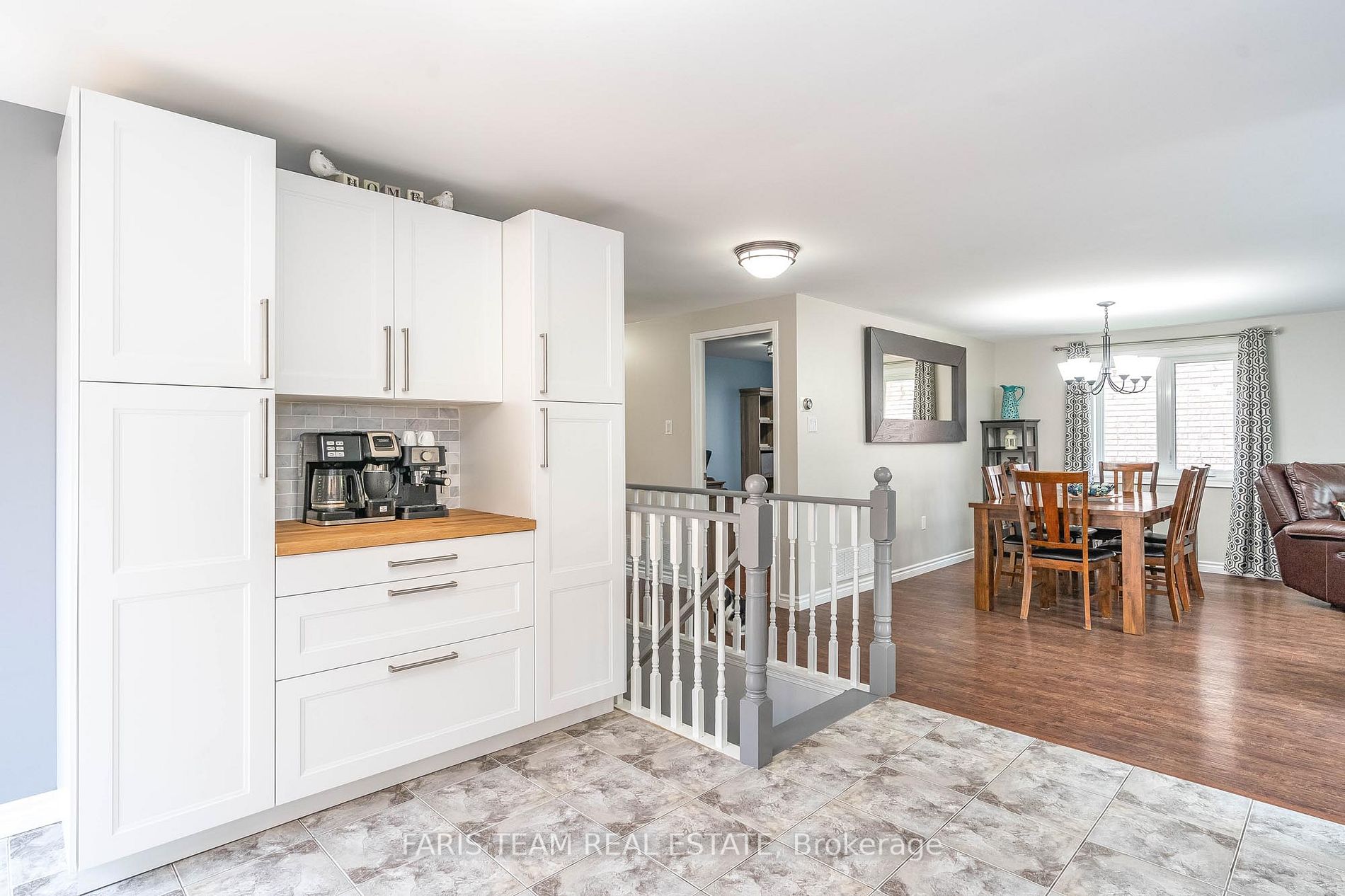 54 Douglas Dr
