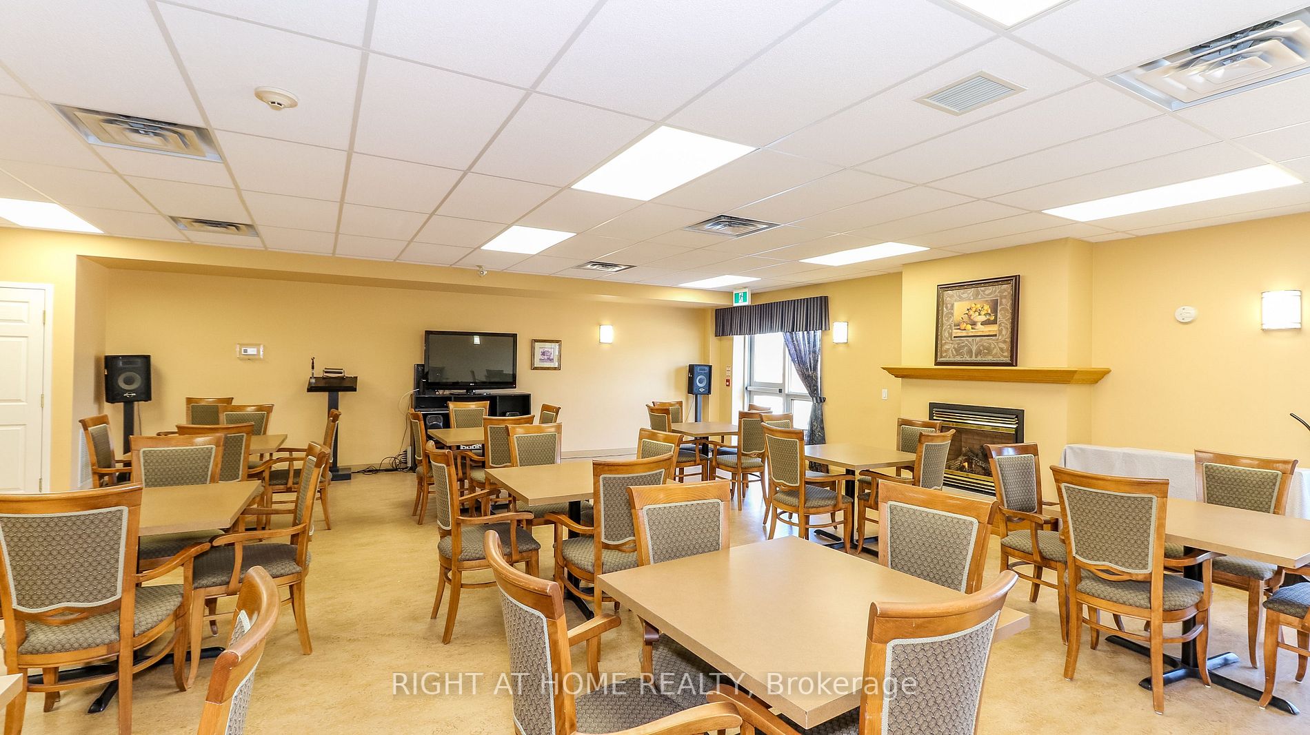 90 Dean Avenue #203