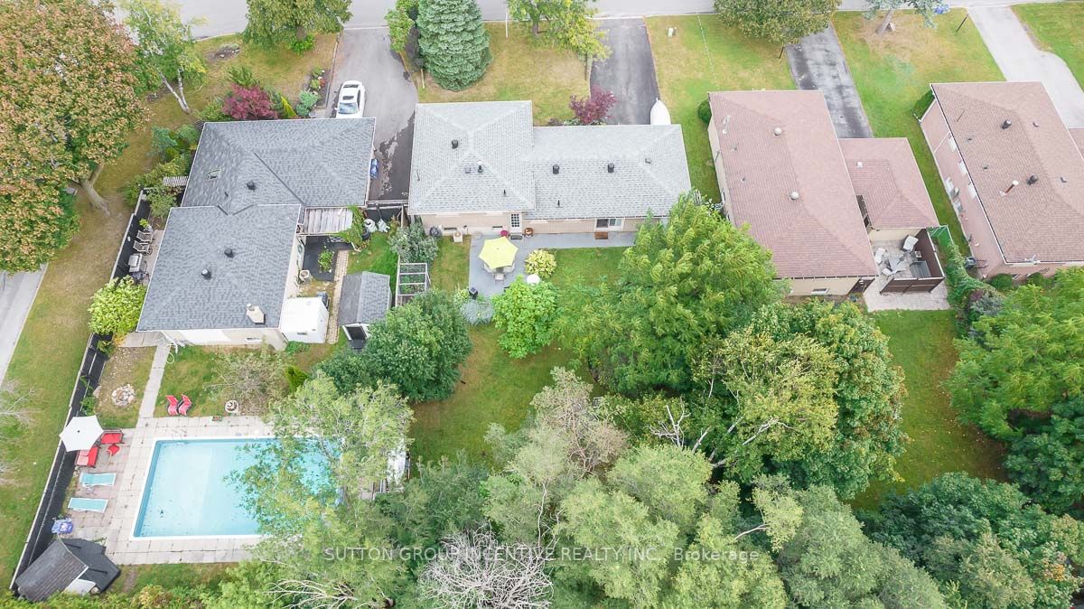 28 Harding Ave