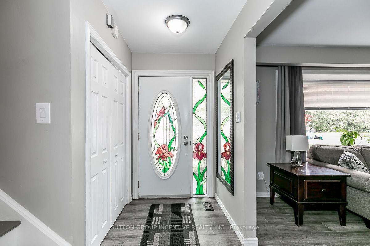 28 Harding Ave