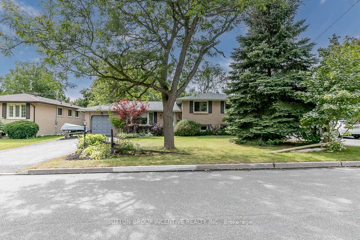 28 Harding Ave