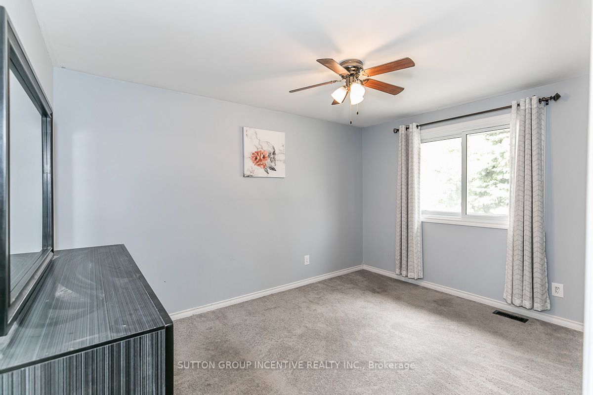 28 Harding Ave