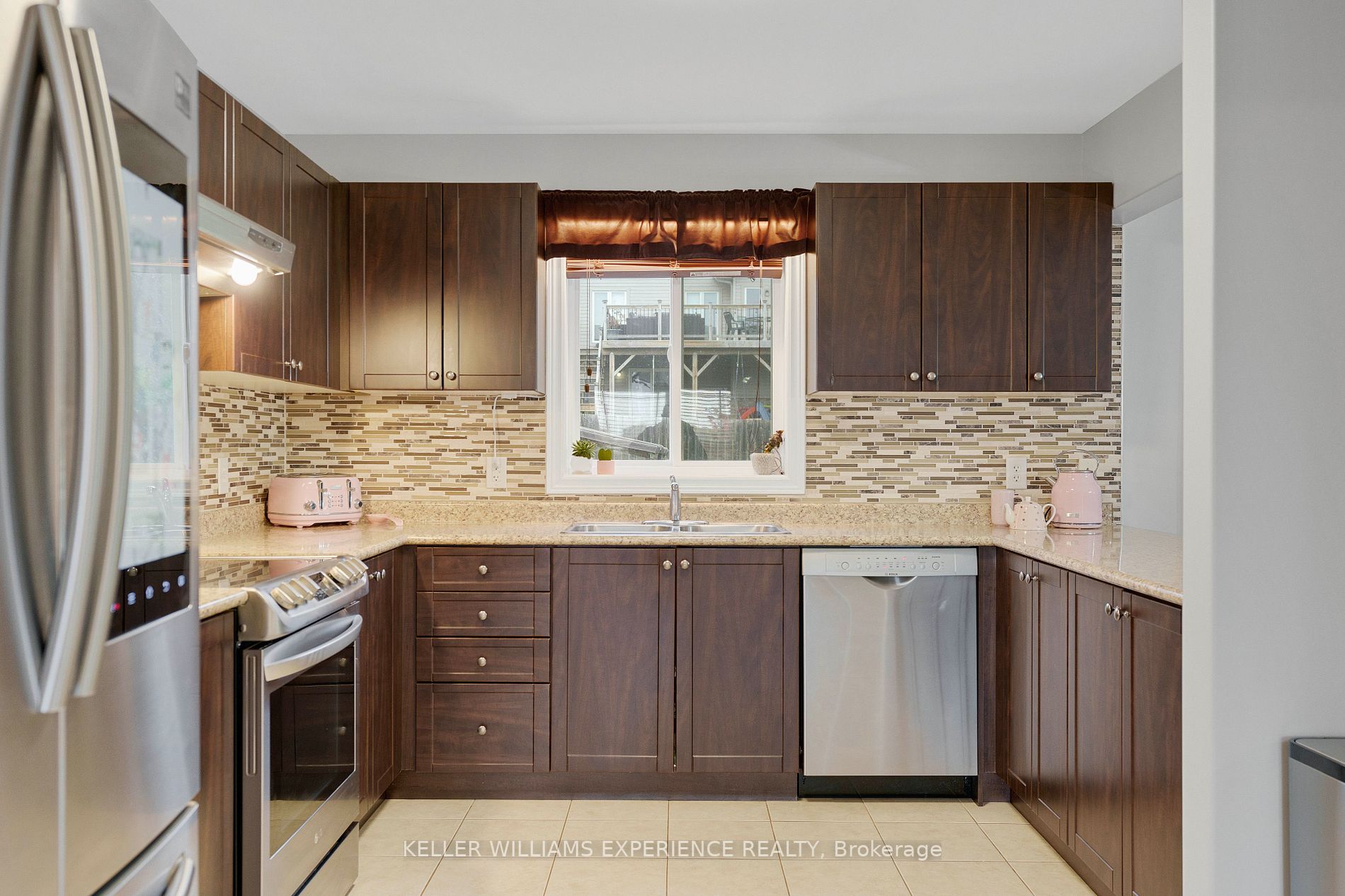 104 Pearl Dr