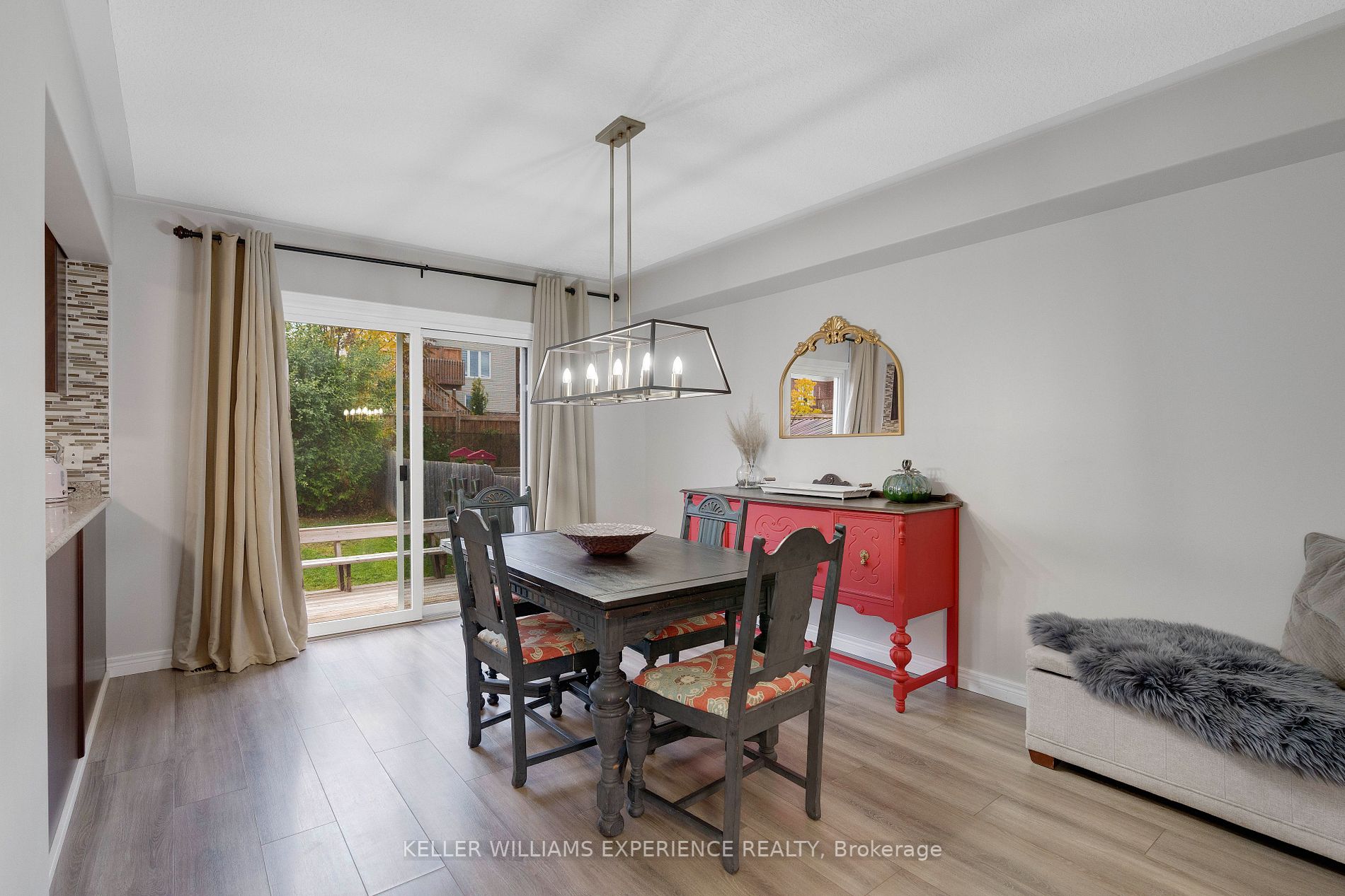104 Pearl Dr