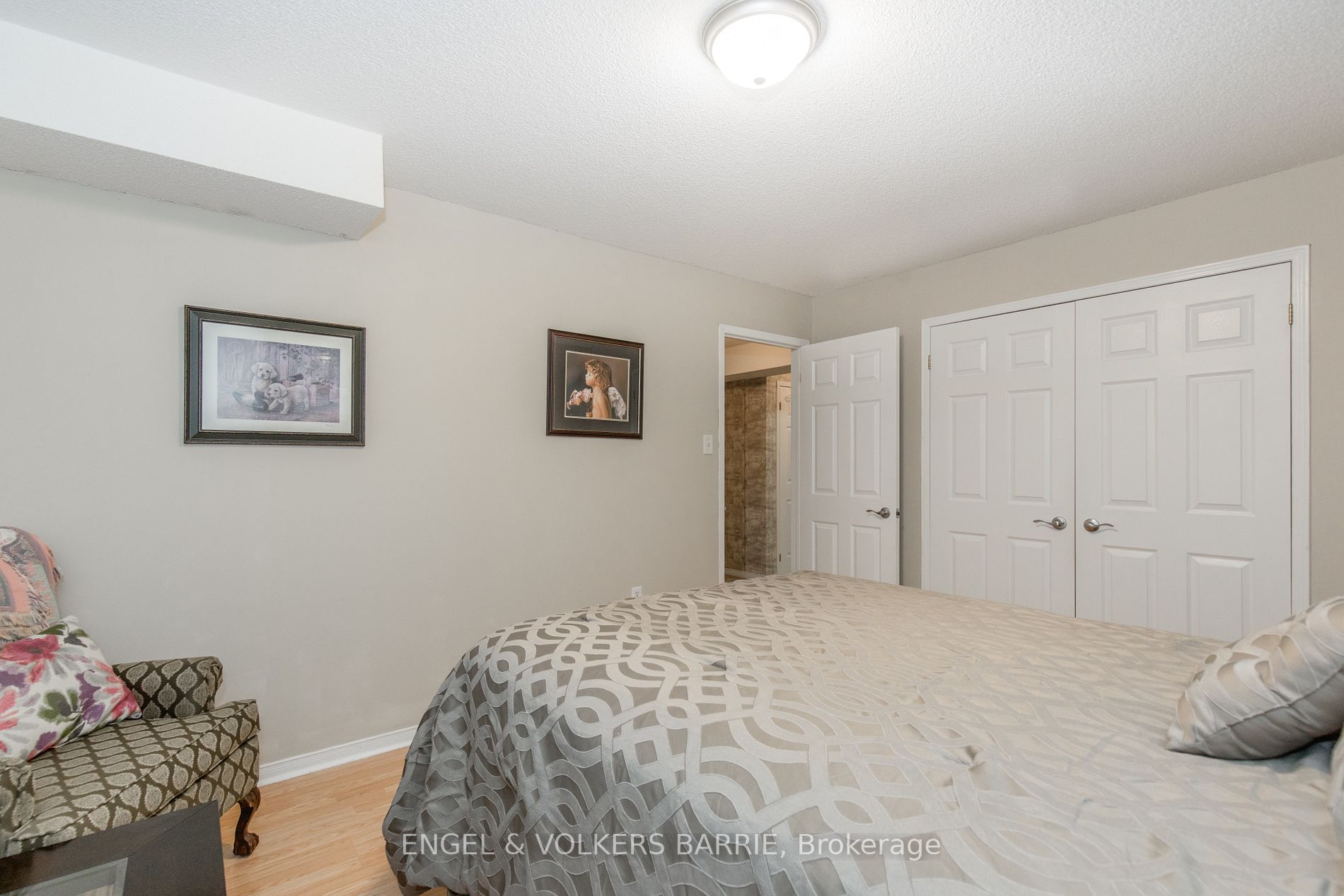 352 Emms Dr