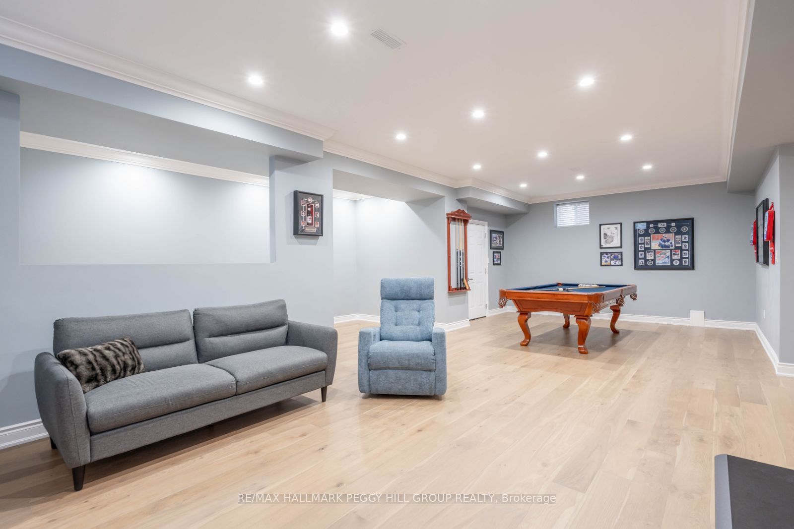 150 Muirfield Dr