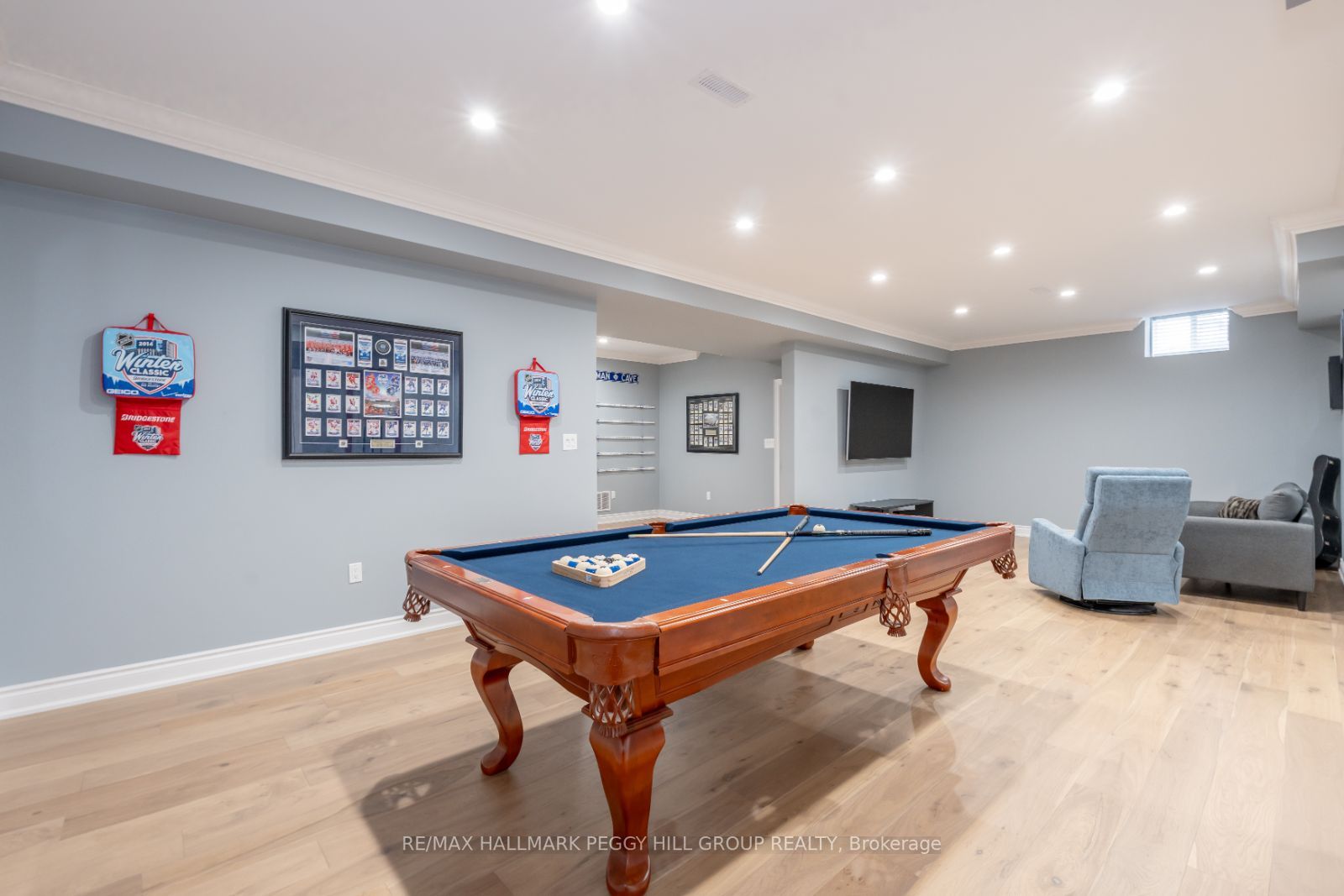 150 Muirfield Dr