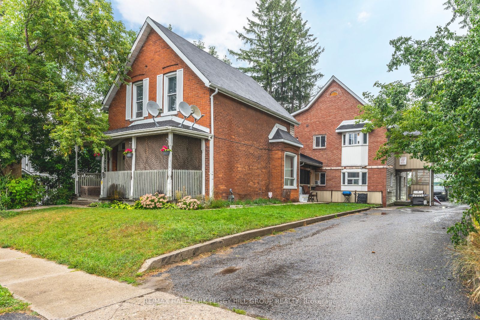 81 INNISFIL Street