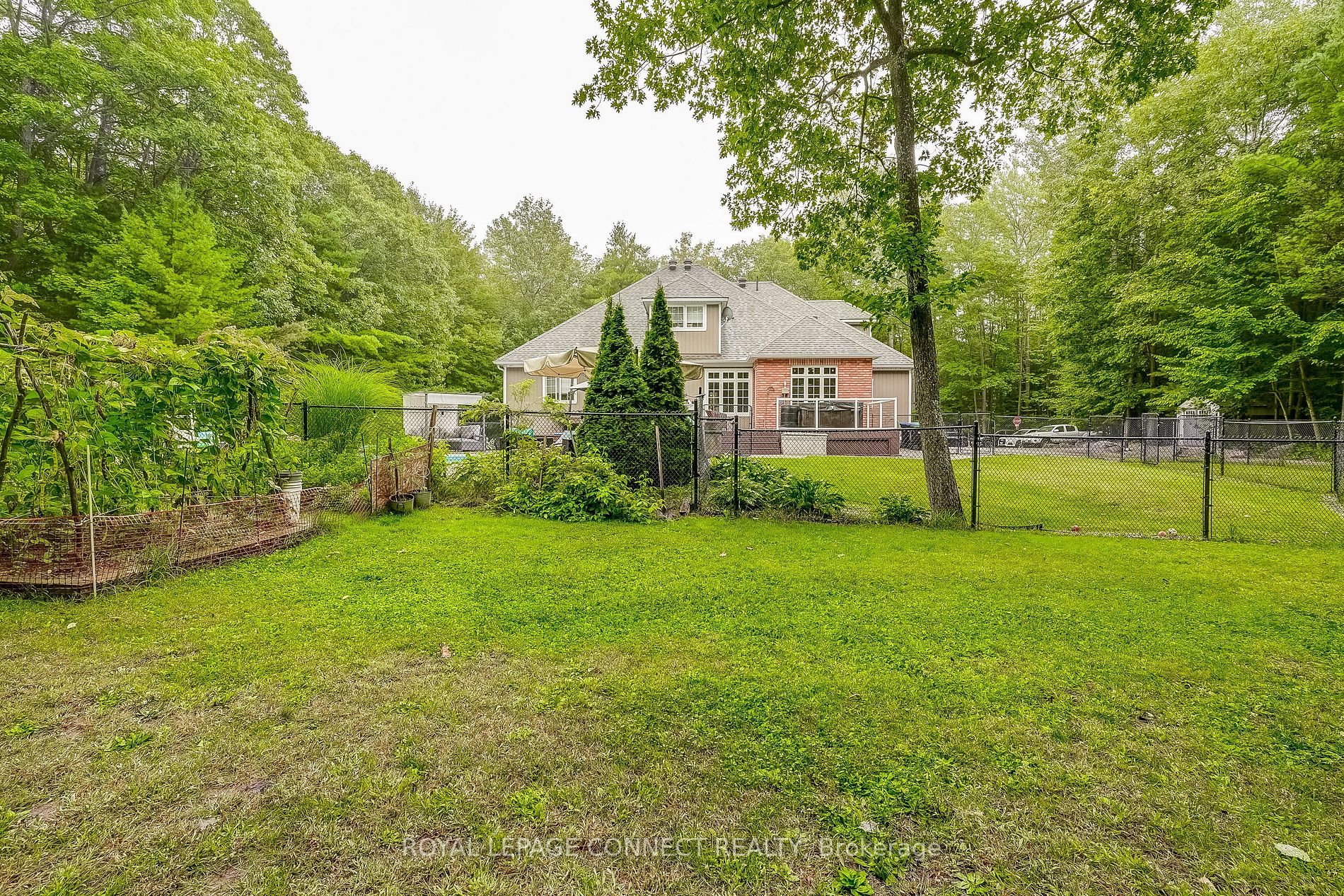1600 Golf Link Rd