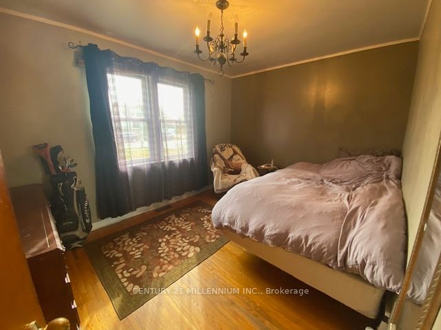 29 Findlay Dr