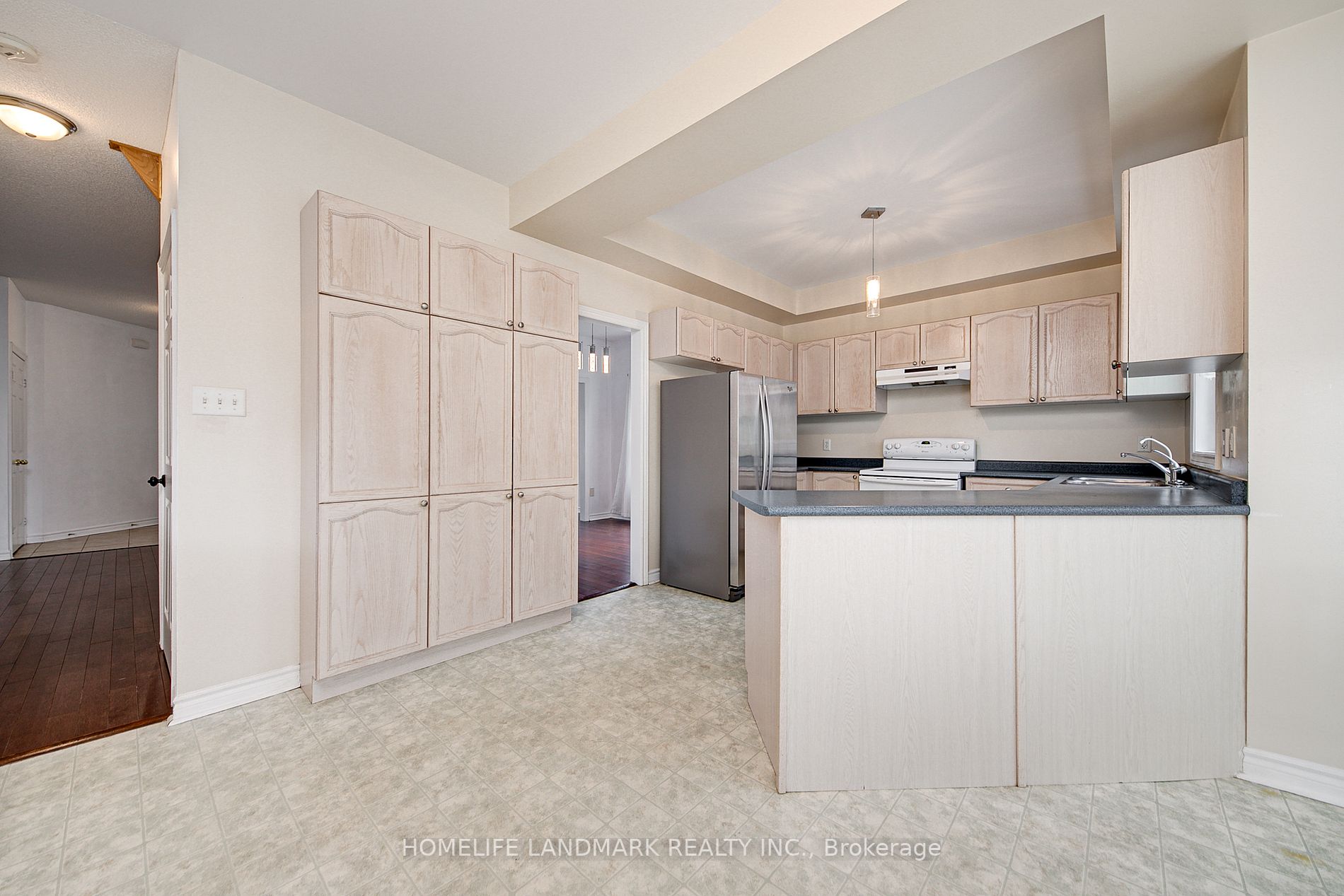 23 Esther Dr