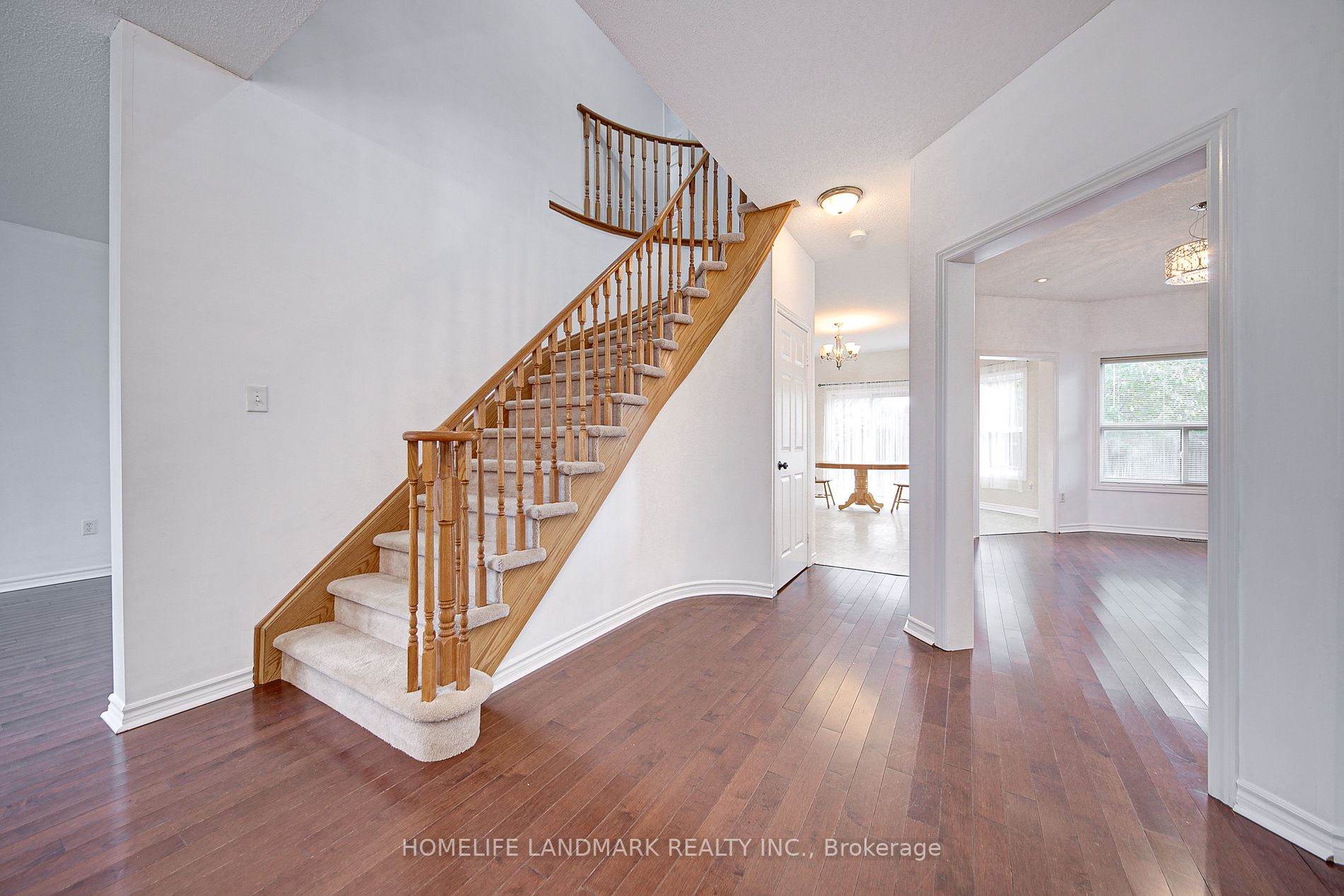 23 Esther Dr