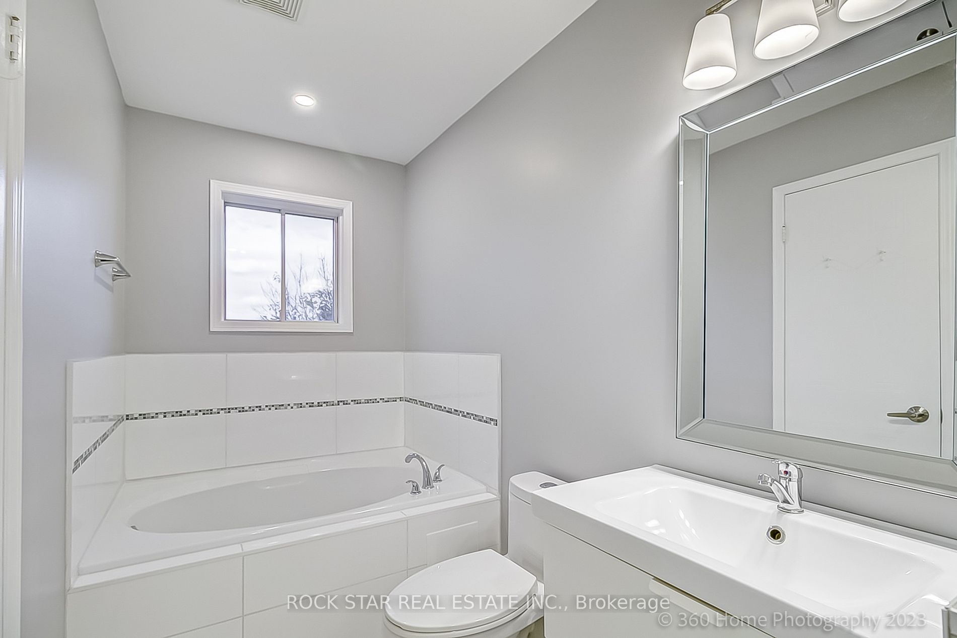 64 Cunningham Dr