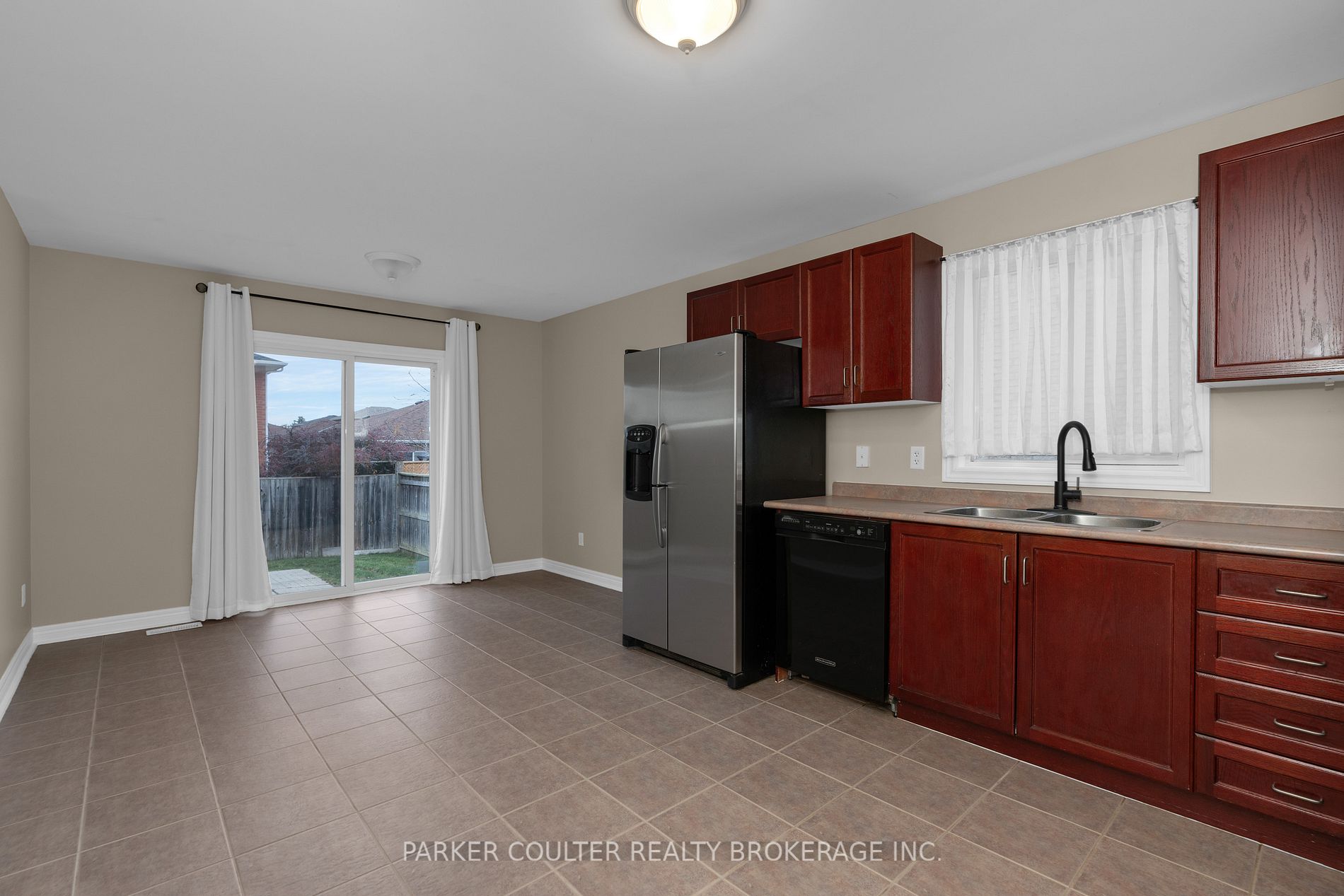27 Pringle Dr