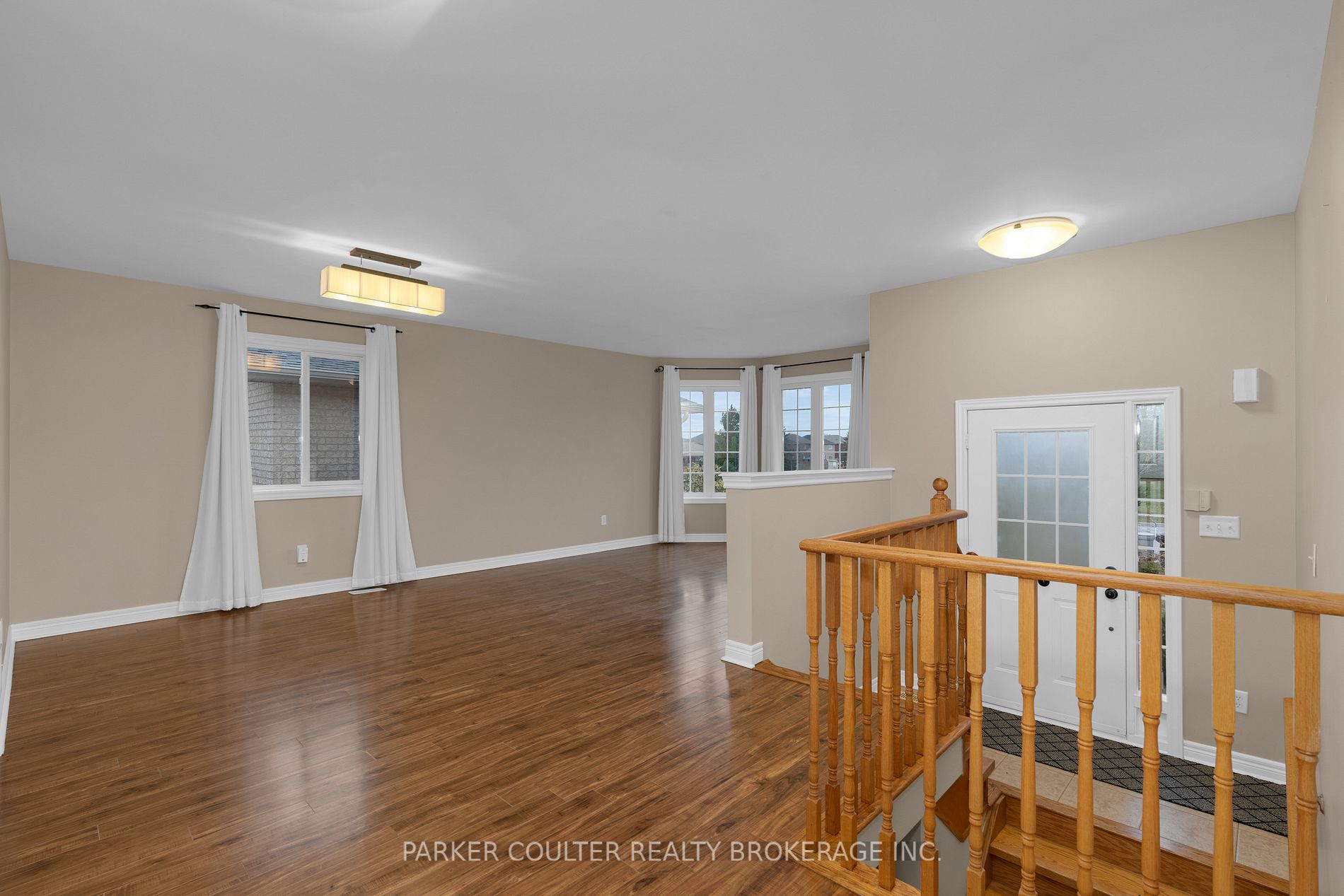 27 Pringle Dr