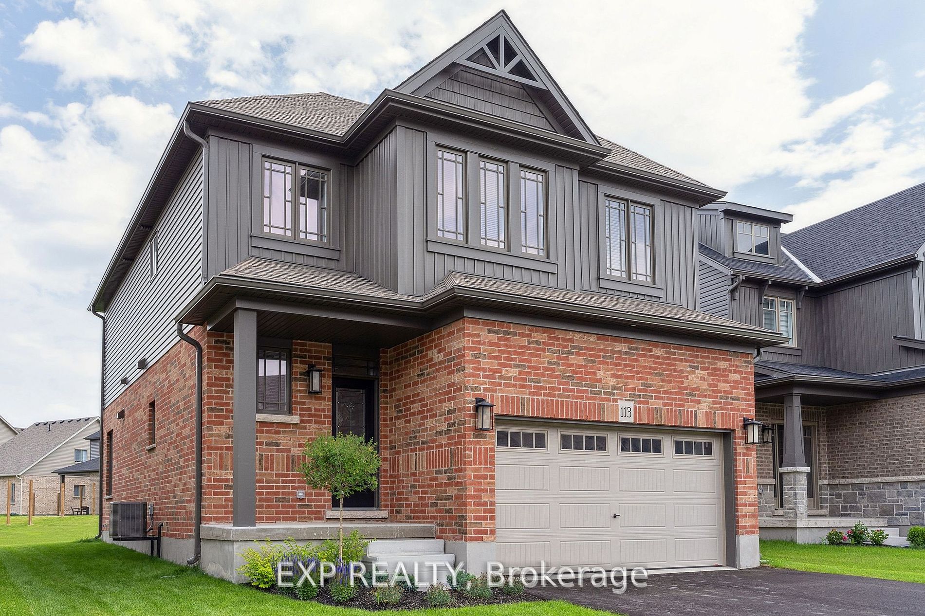 113 Plewes Dr