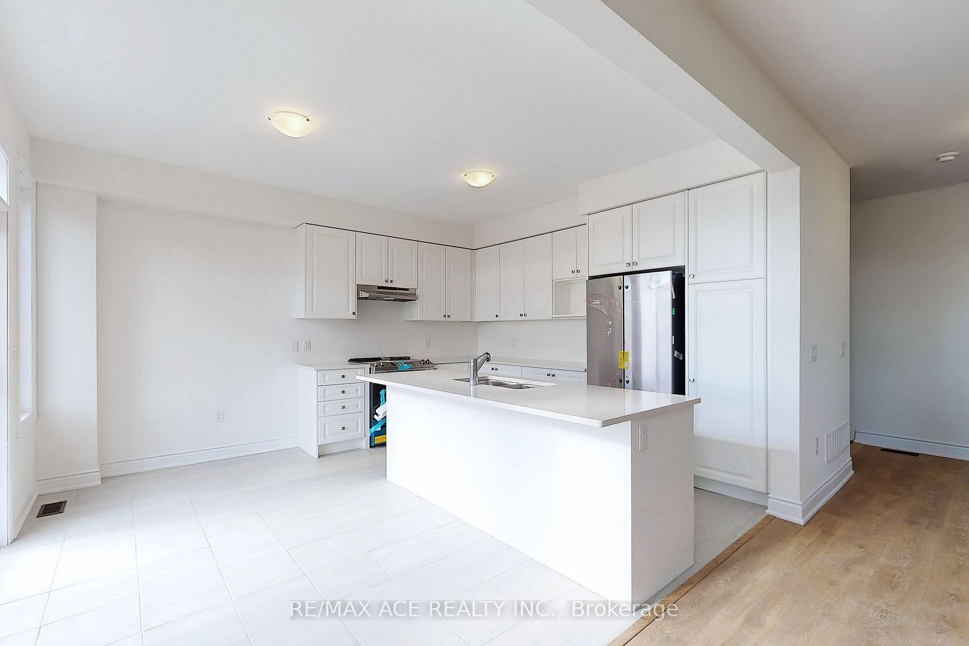 71 Season Cres