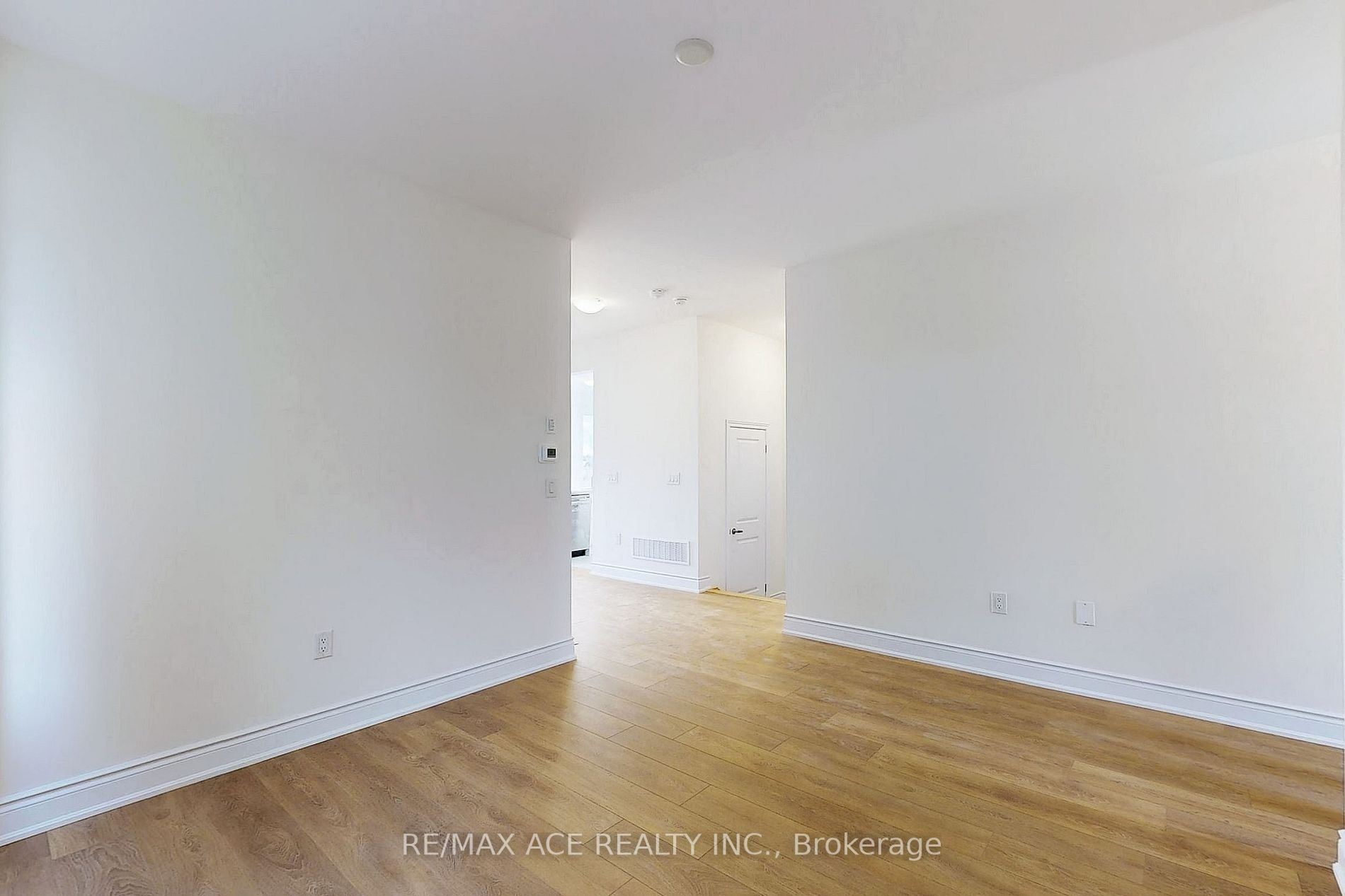 71 Season Cres