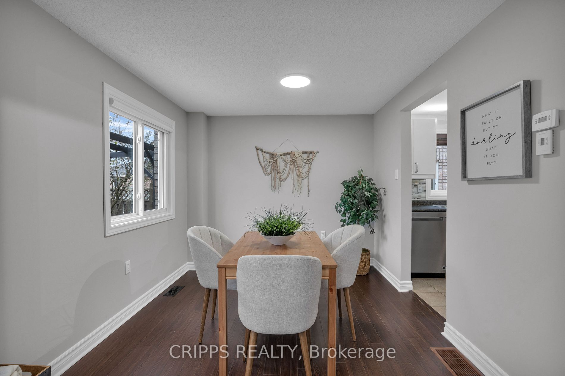 76 Geddes Cres