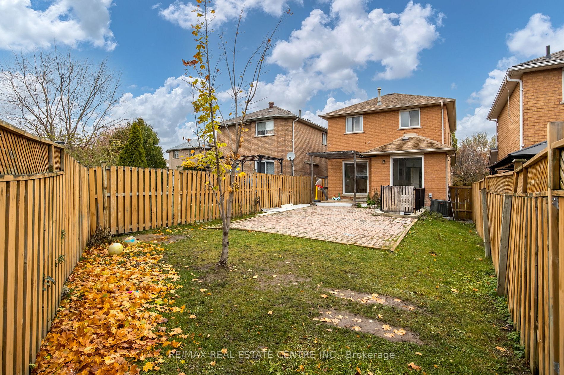 124 Laidlaw Dr