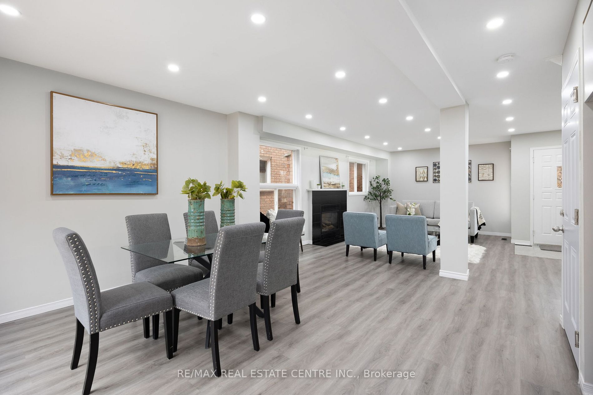 124 Laidlaw Dr