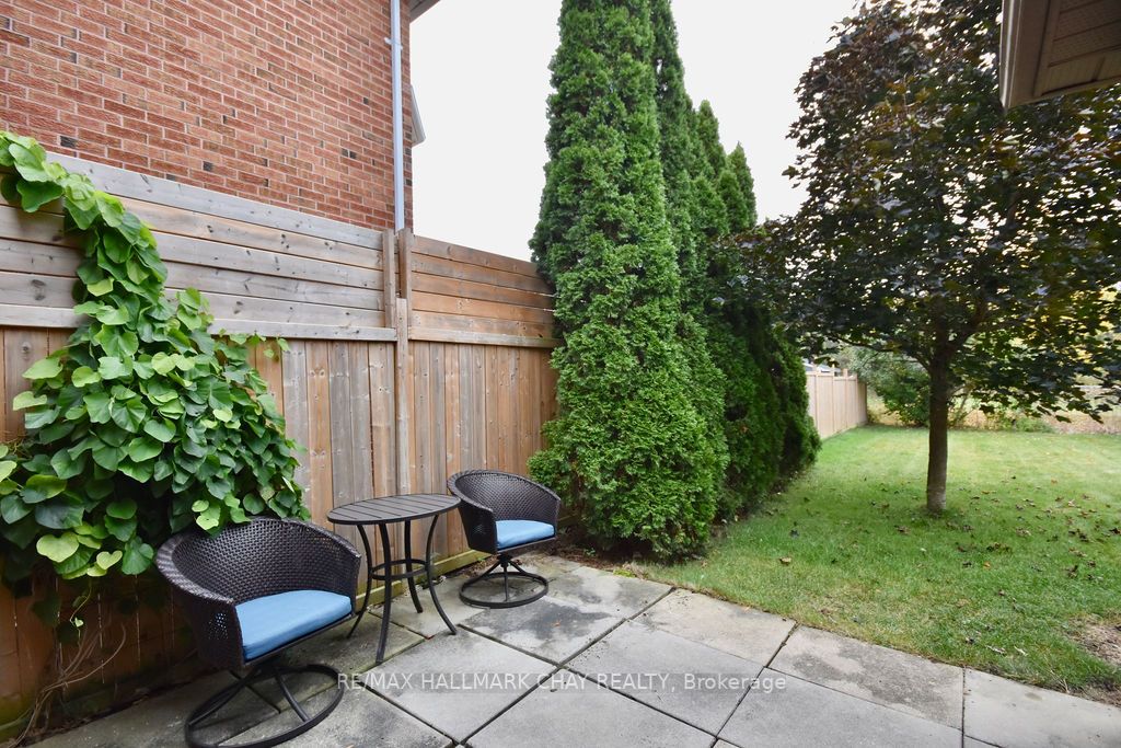 94 Golden Meadow Rd