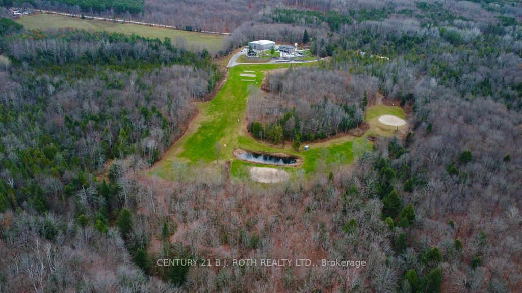 760 Moonstone Rd W