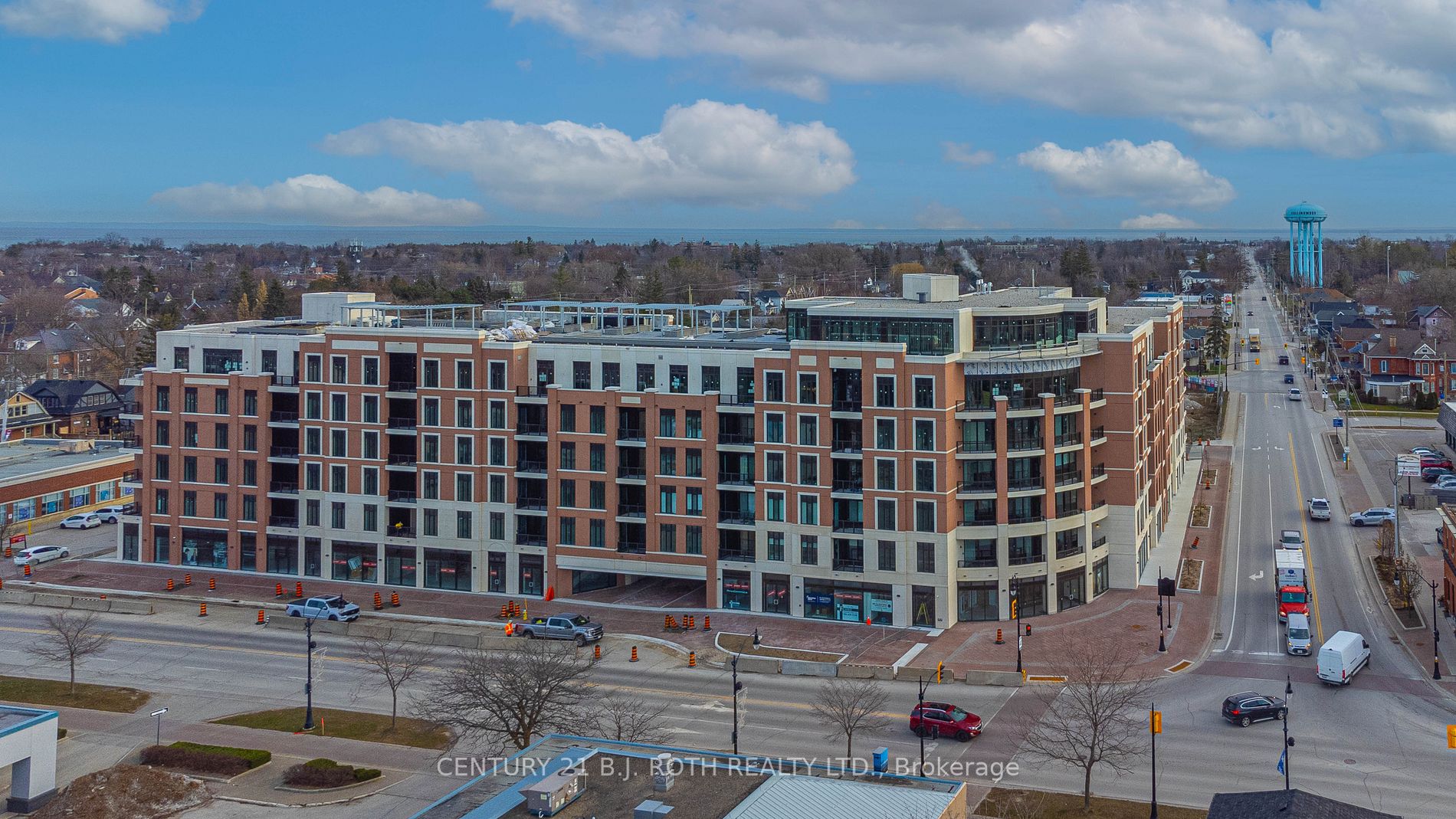 1 Hume St, #220