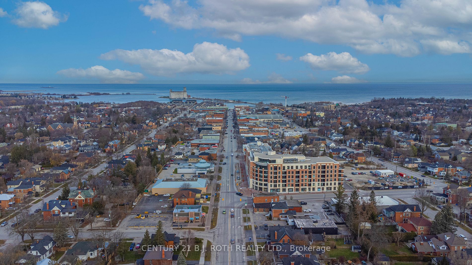 1 Hume St, #220