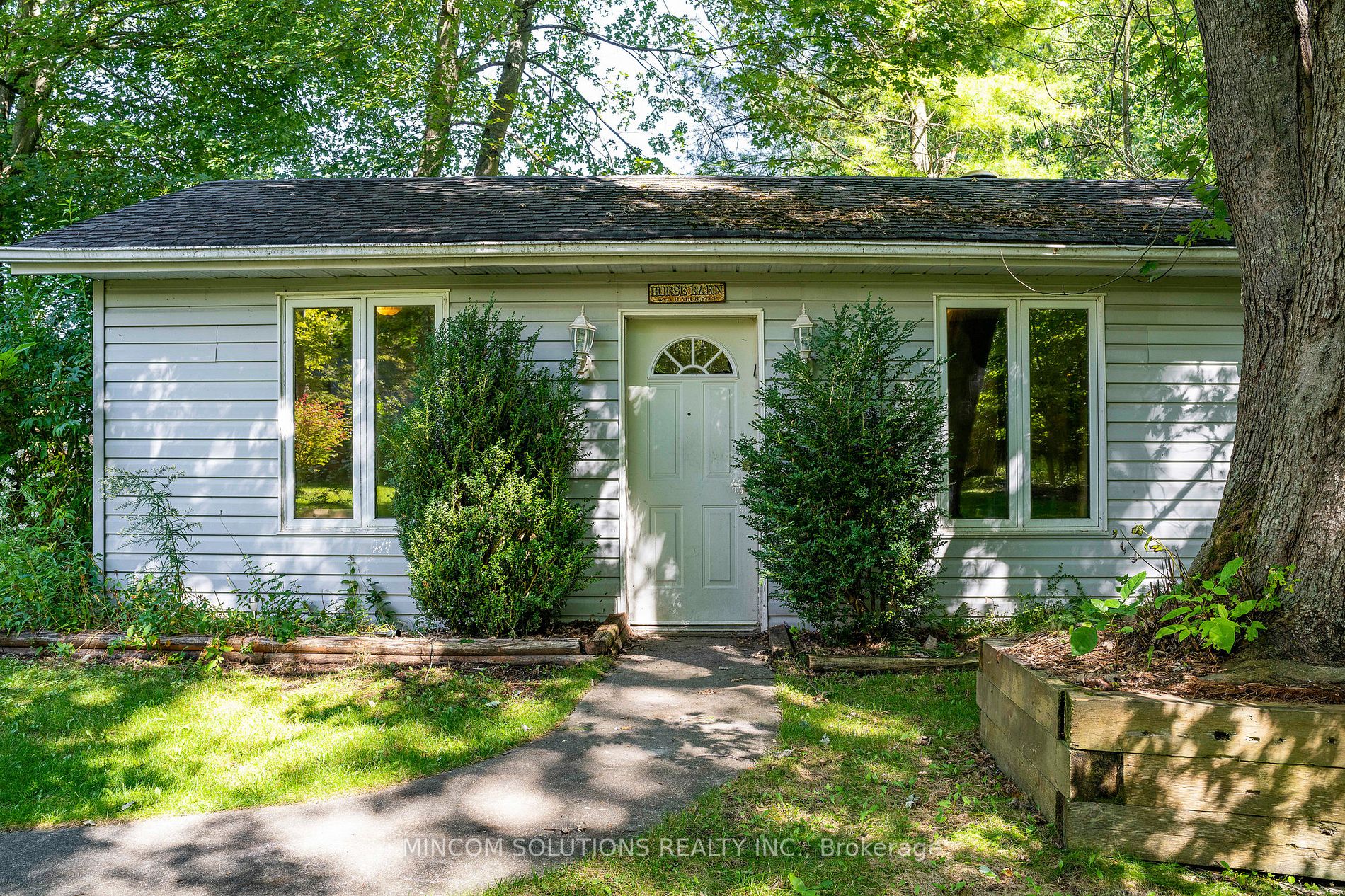 169 Antigua Dr