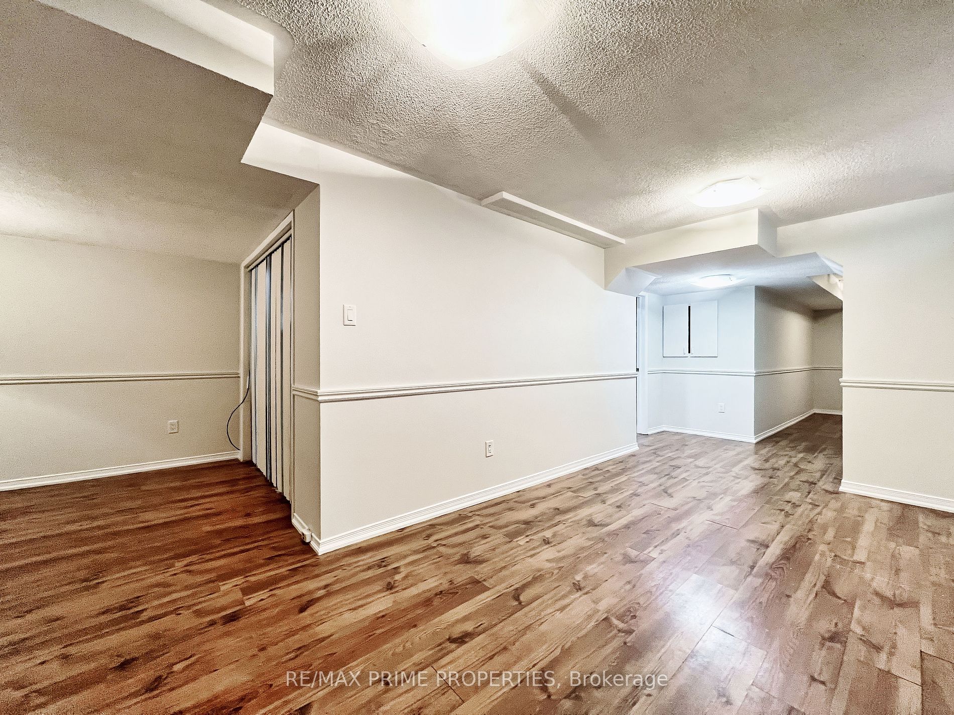 192 Pickett Cres