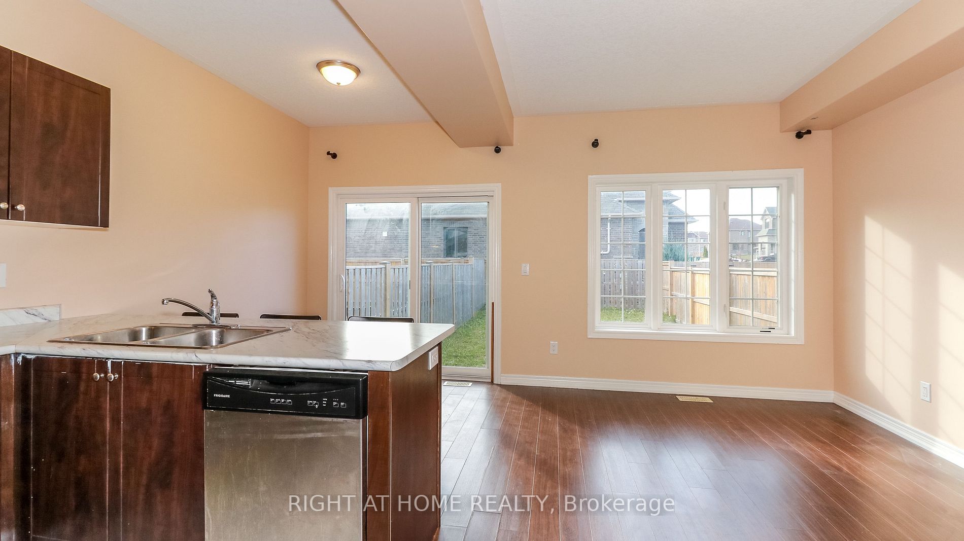 80 Isabella Dr