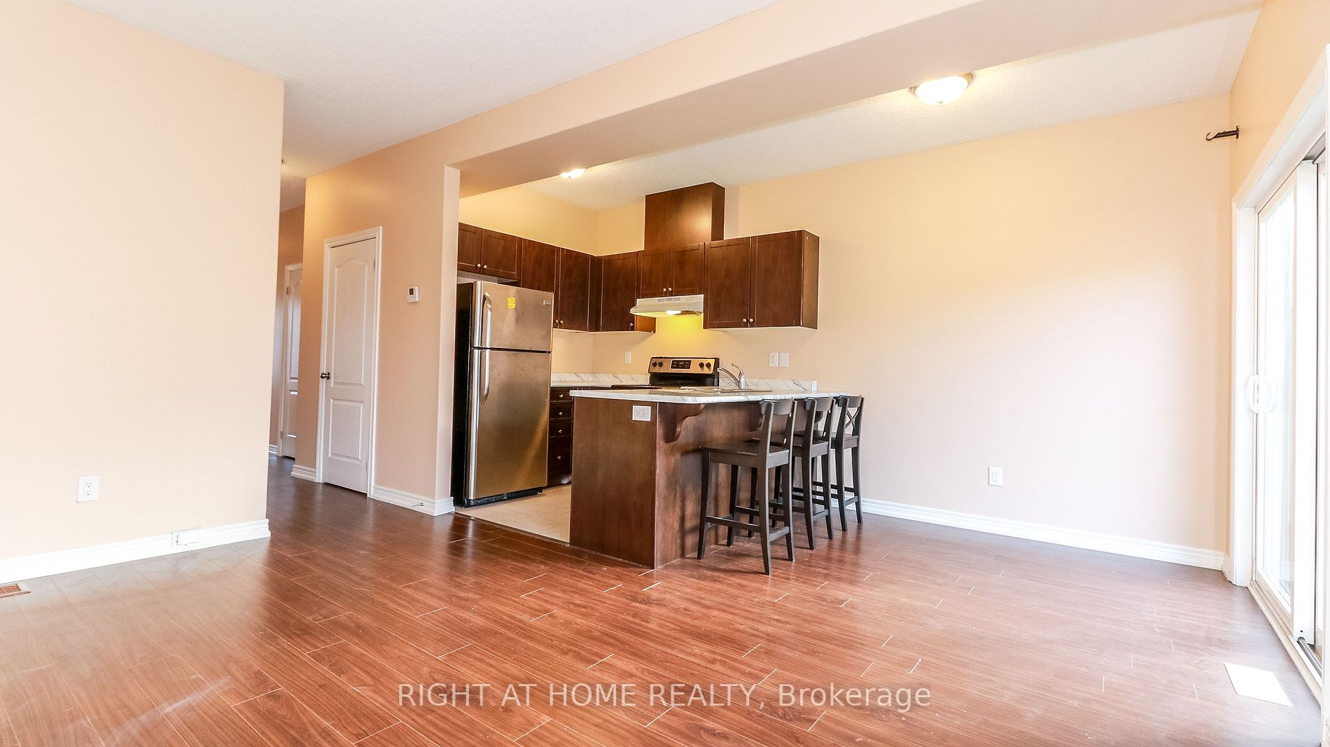 80 Isabella Dr