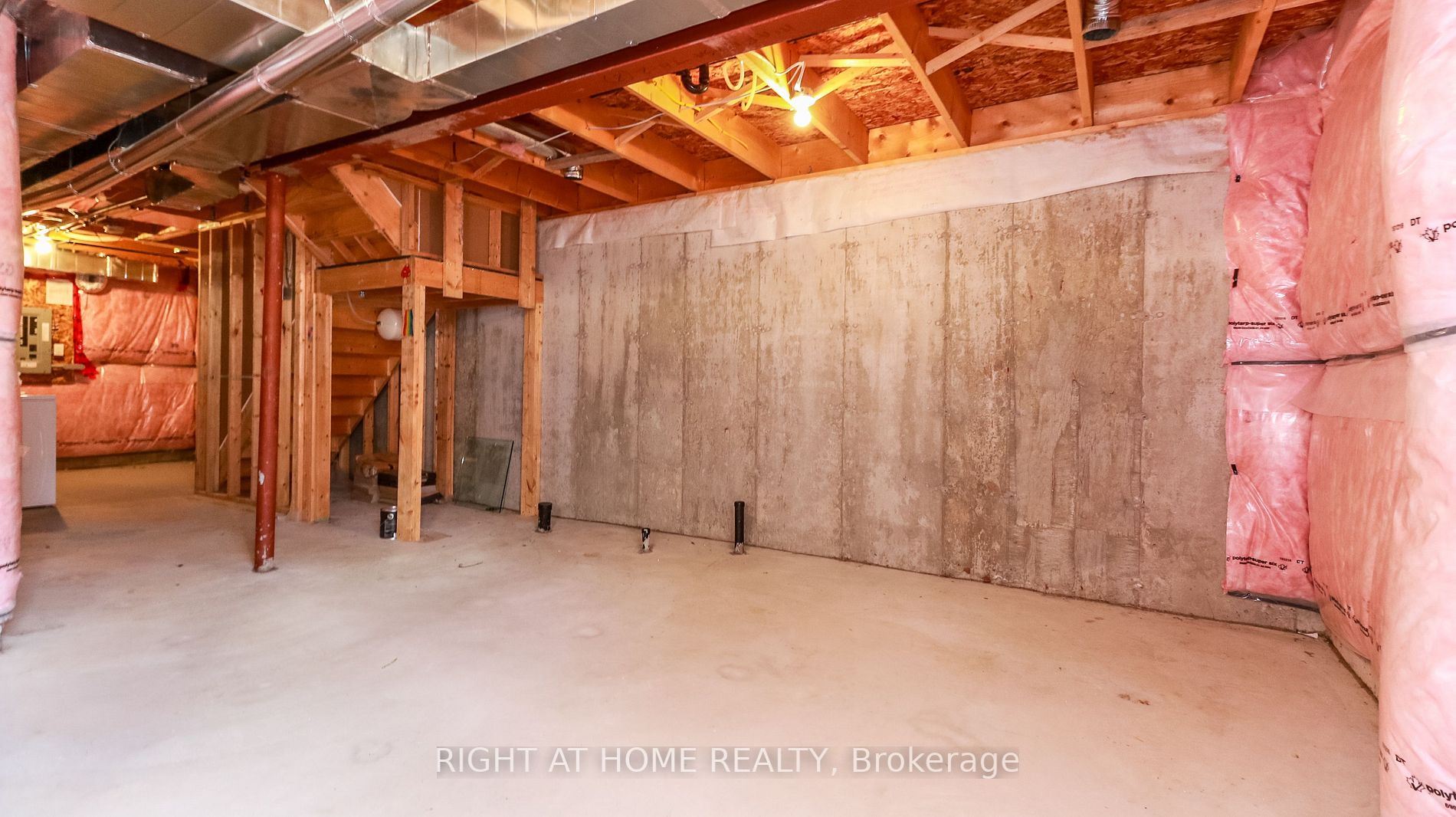 80 Isabella Dr