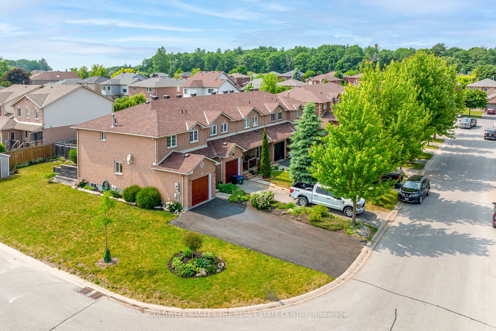 20 Silver Maple Cres