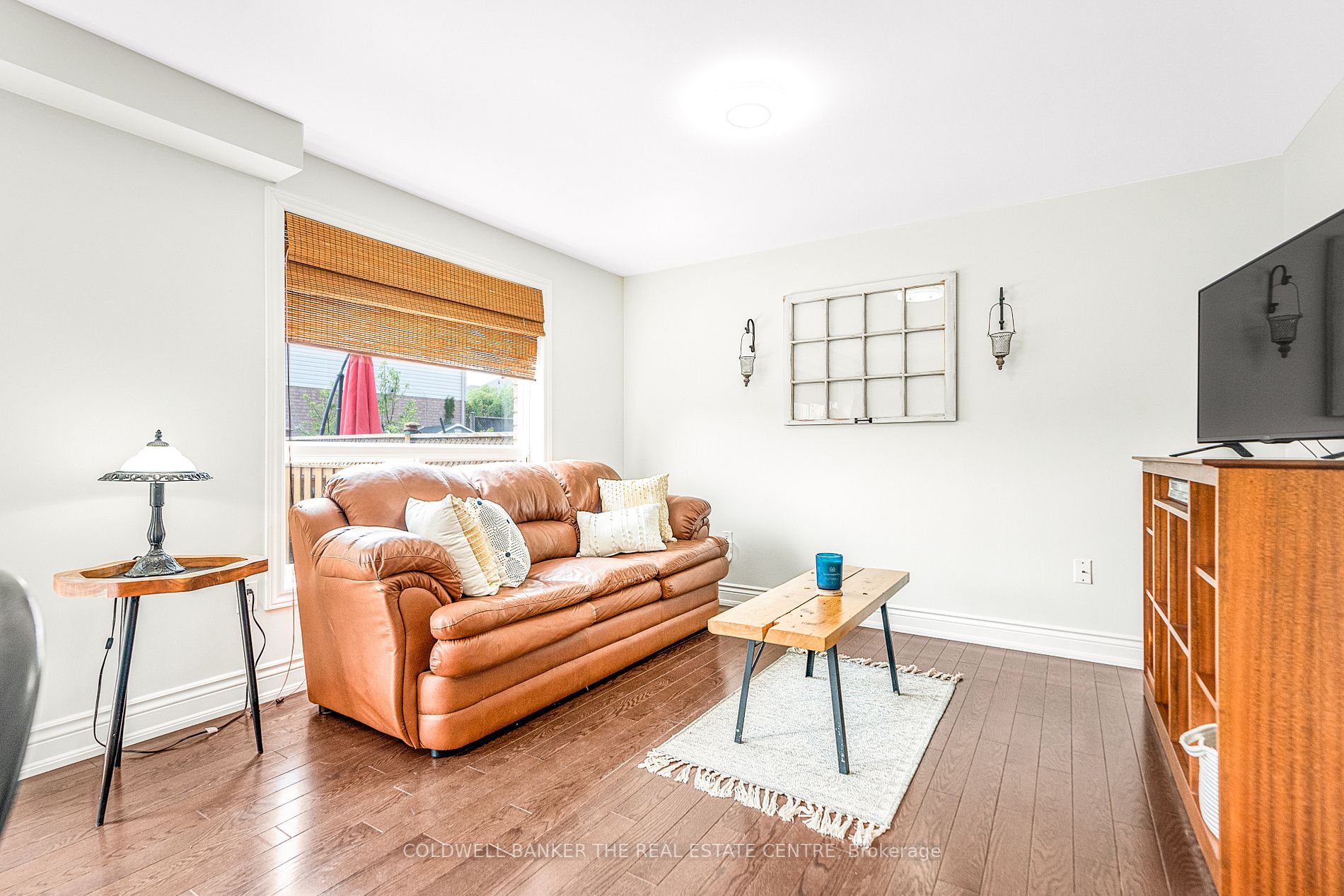 20 Silver Maple Cres