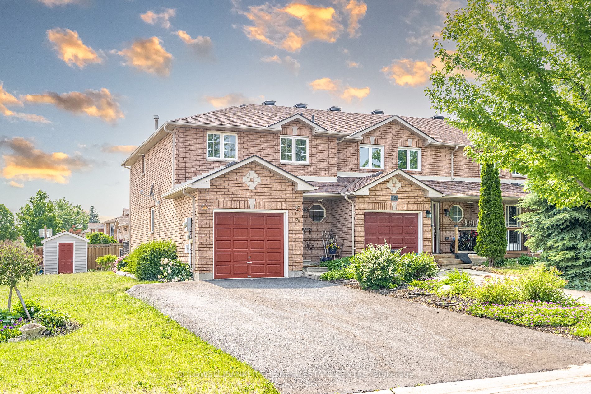 20 Silver Maple Cres
