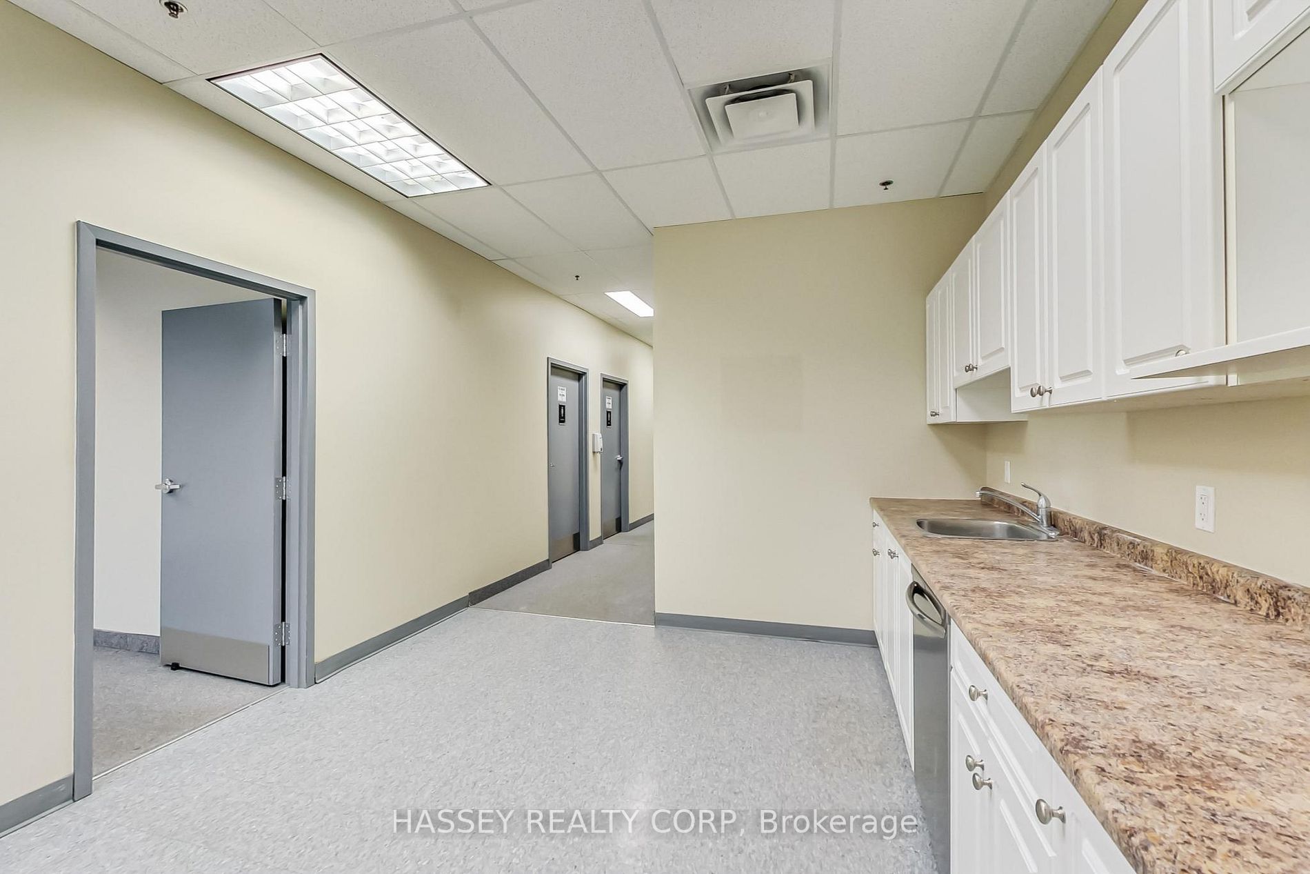 351 King St, #5 & 6