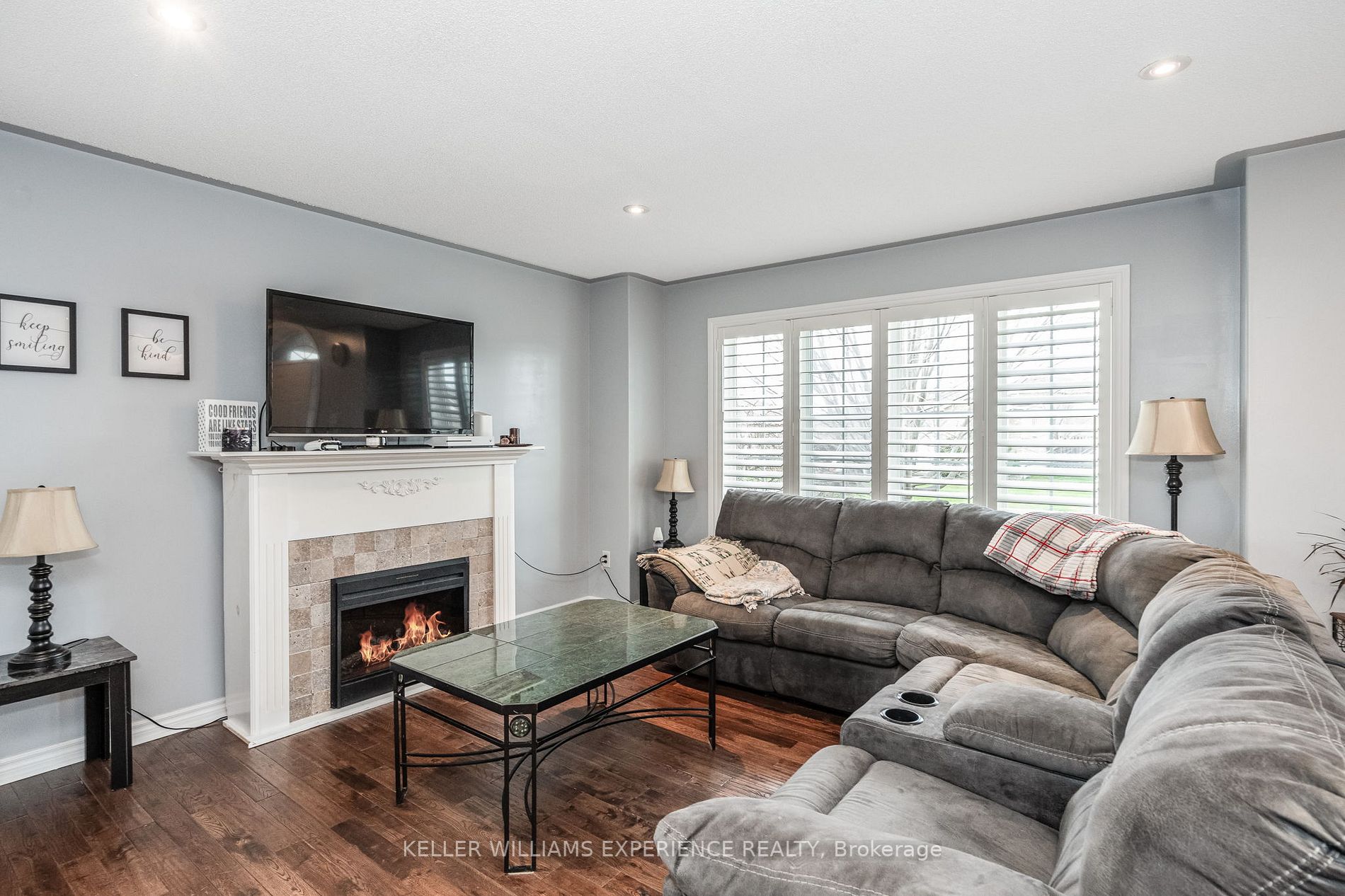 11 Knox Dr