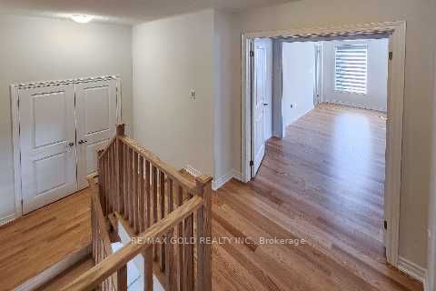 17 Ludlow Dr