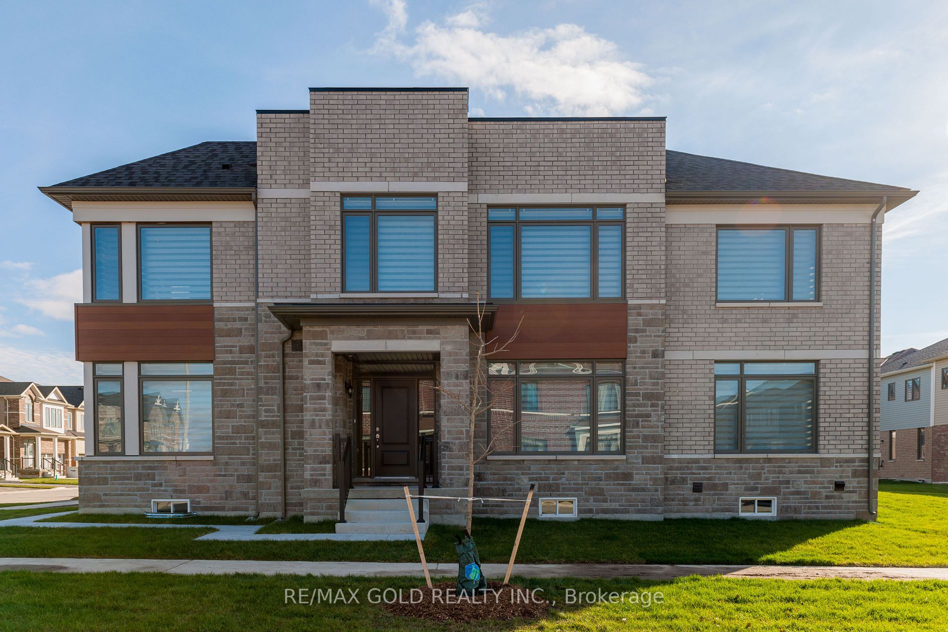 17 Ludlow Dr