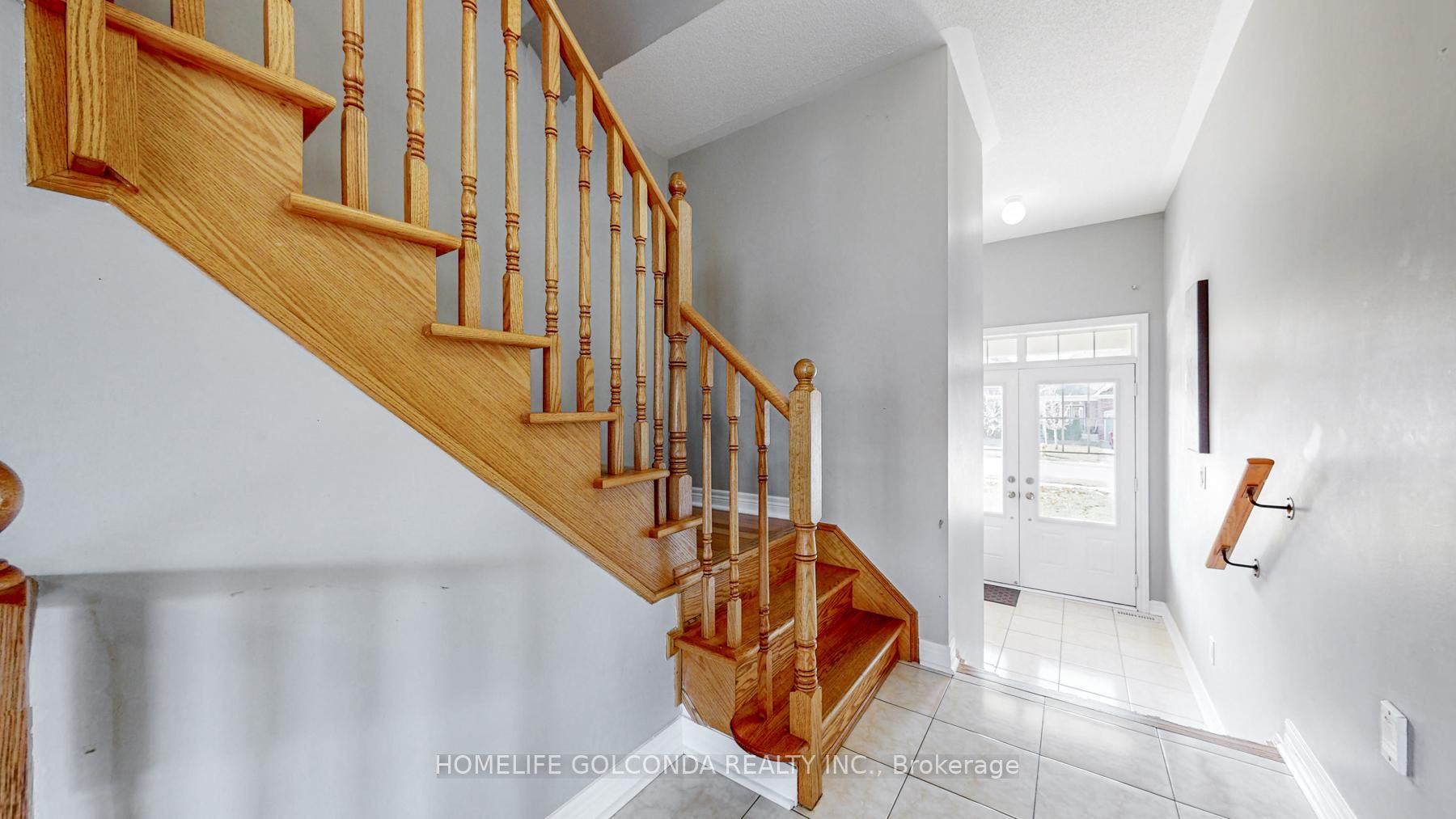 52 Pearcey Cres
