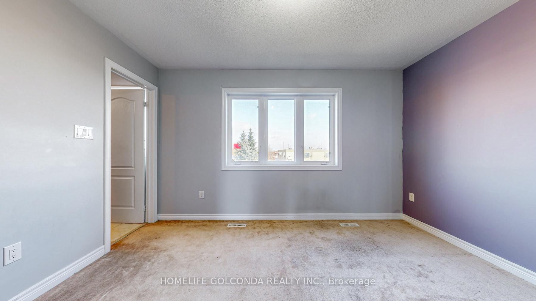 52 Pearcey Cres