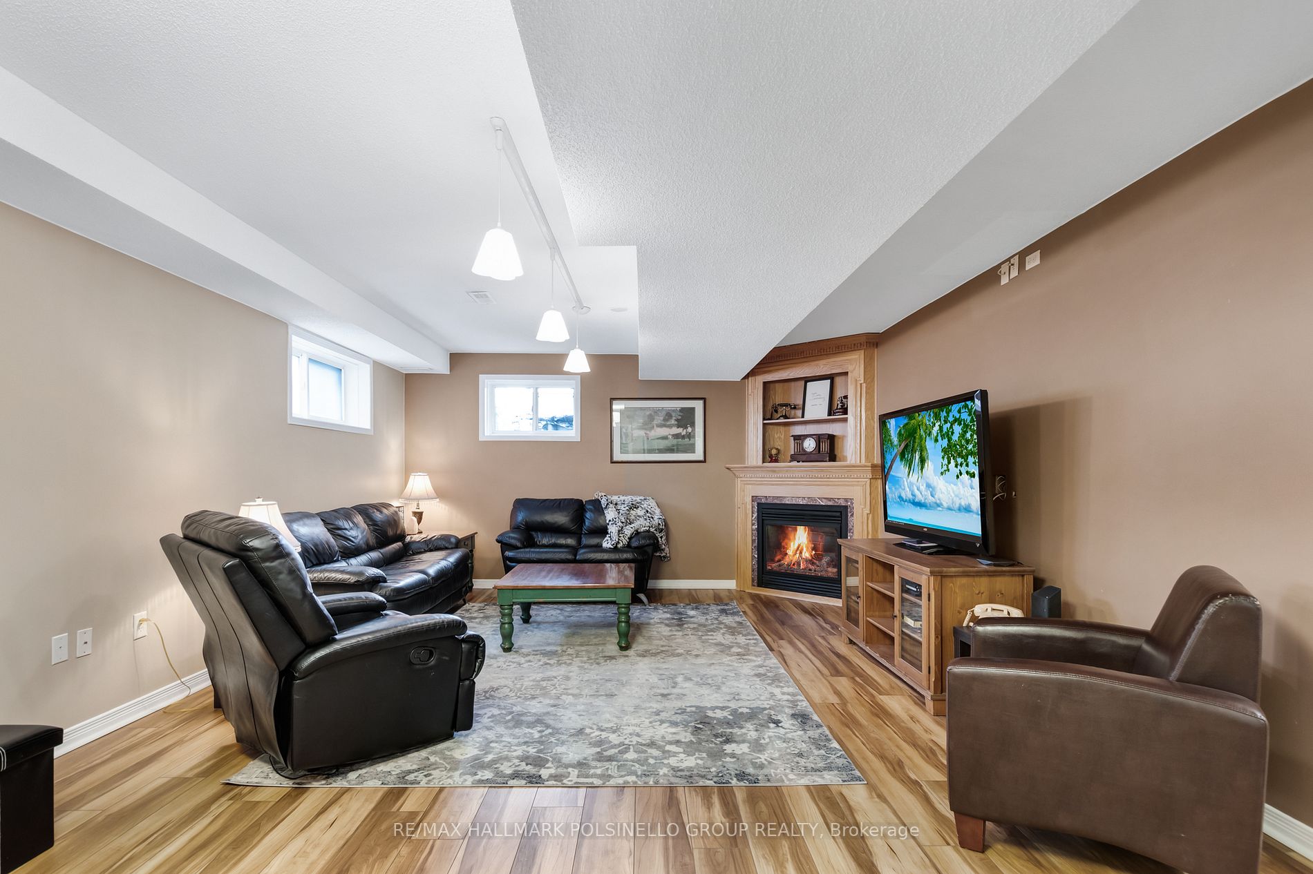 21 Dunsmore Lane