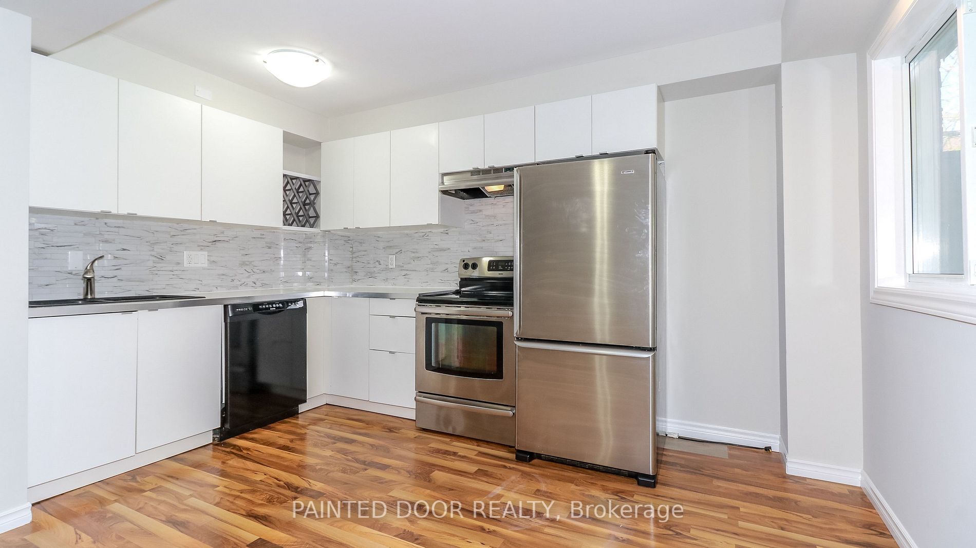 28 Donald St, #72