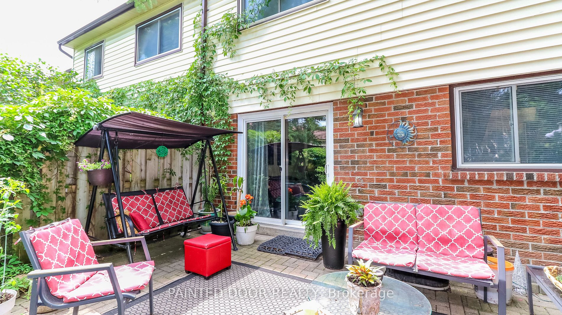 28 Donald St, #72