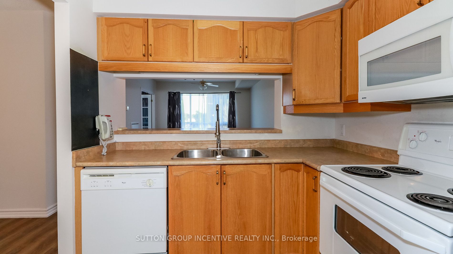 94 Dean Ave S, #307