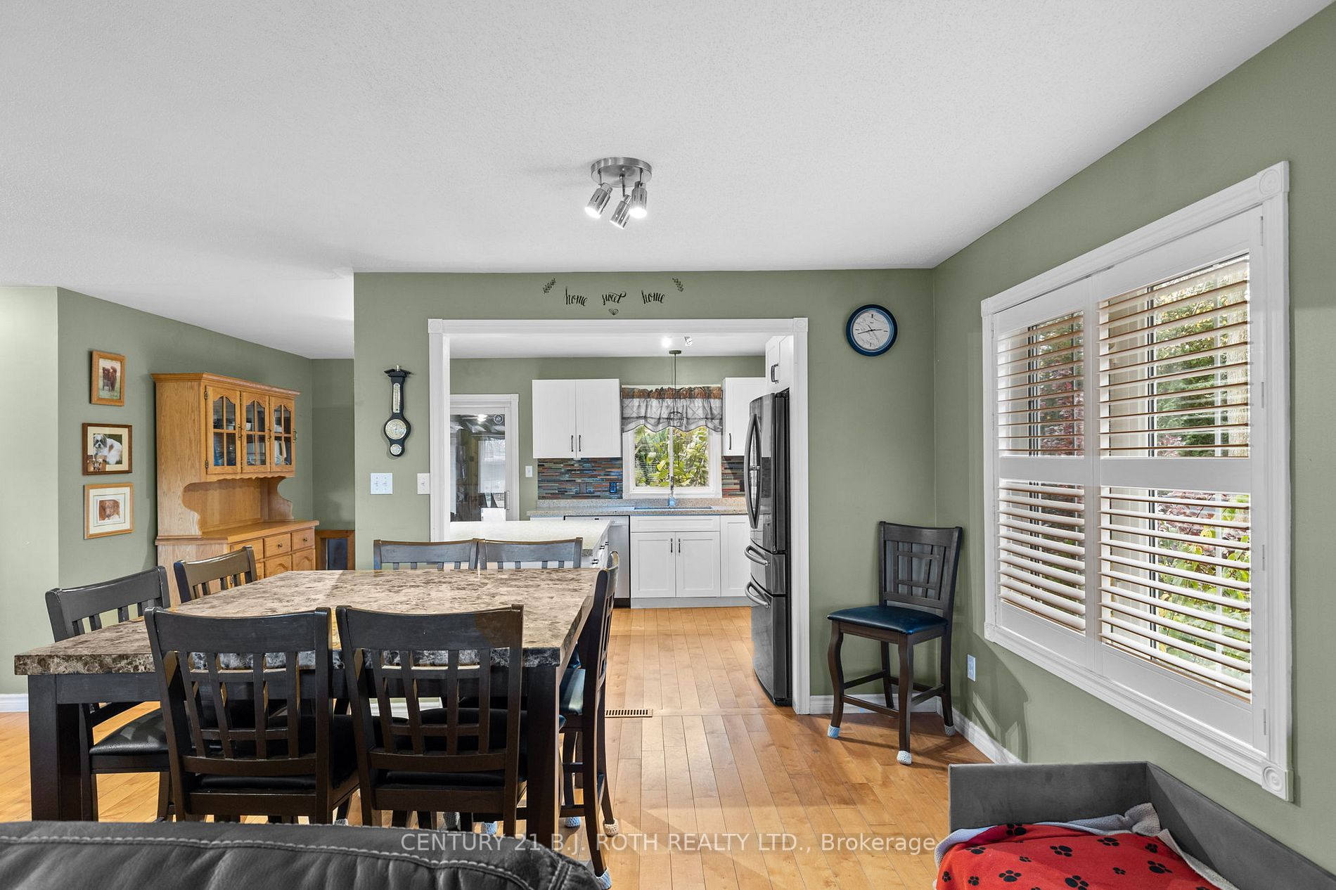 9 Kenwell Crt